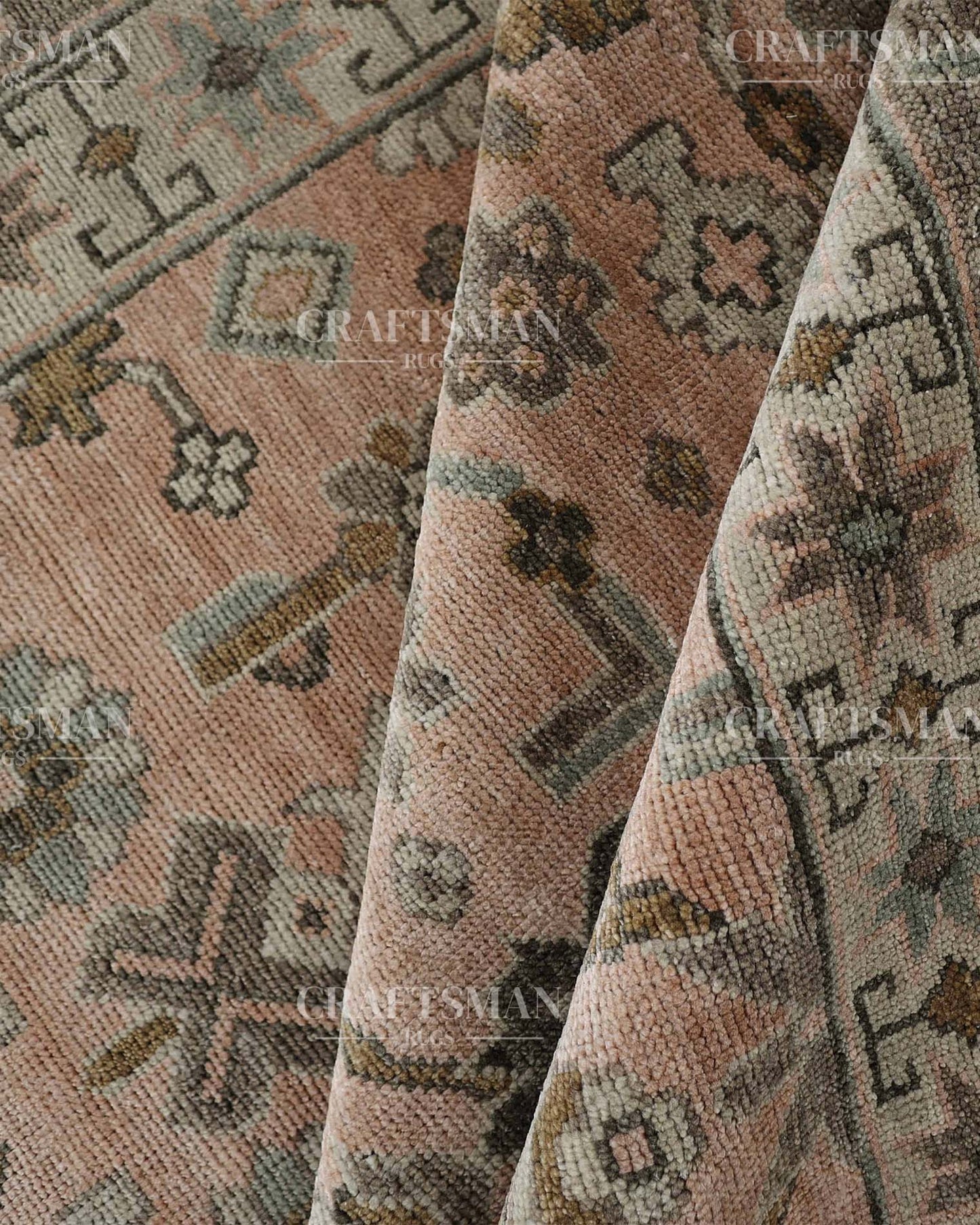 Felrin Wool Hand-Knotted Oushak-Inspired Rug