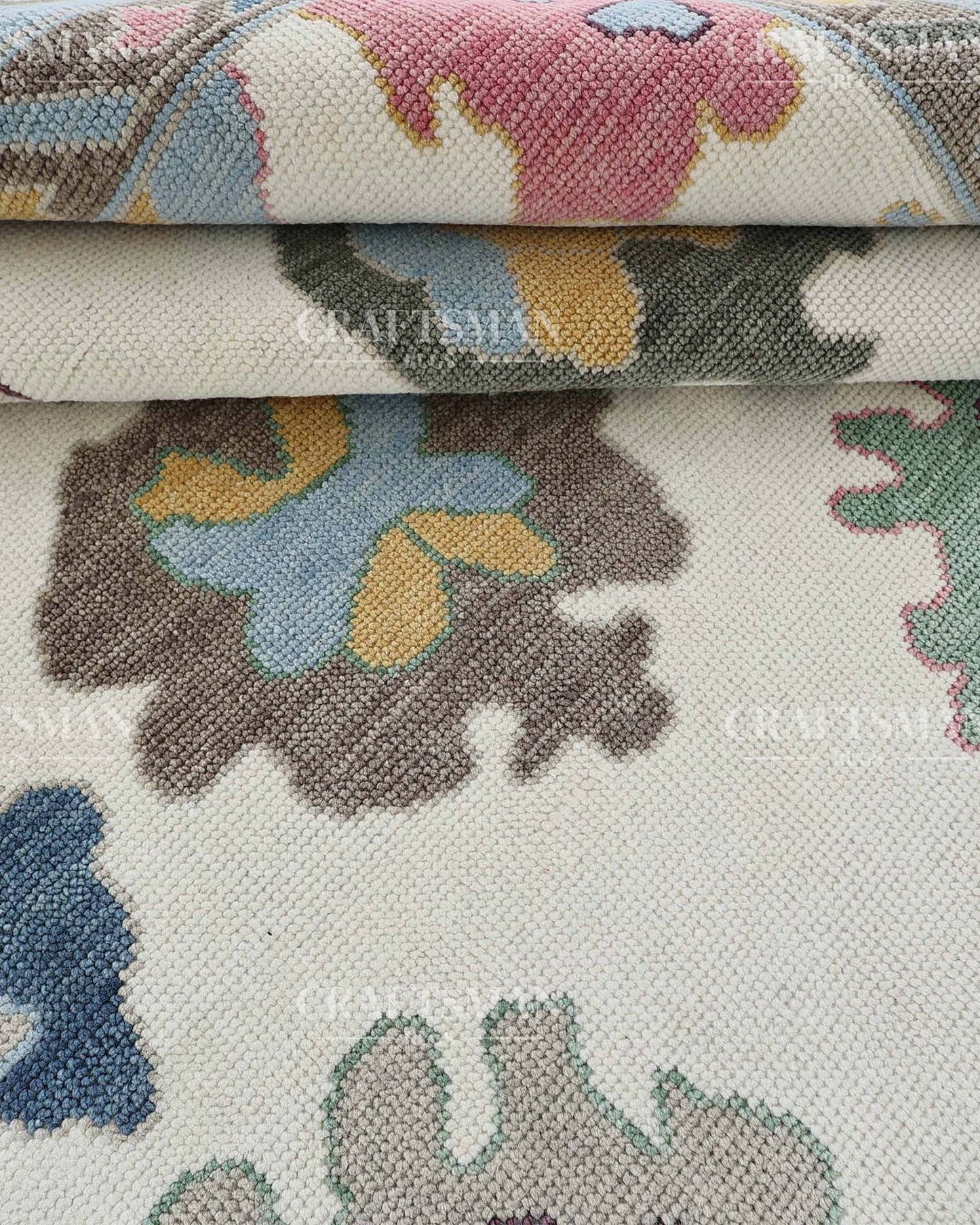 Elvra Wool Hand-Knotted Oushak-Inspired Rug
