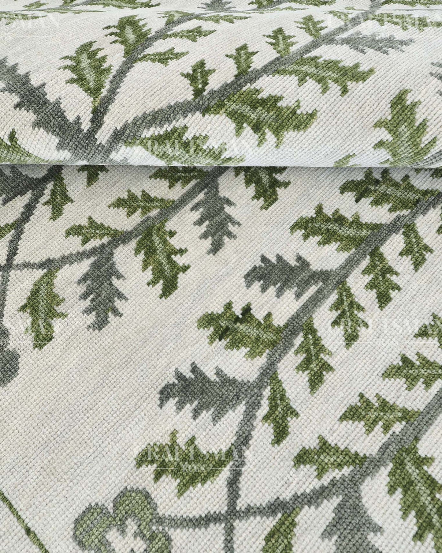 Tavris Wool Hand-Knotted Oushak-Inspired Rug