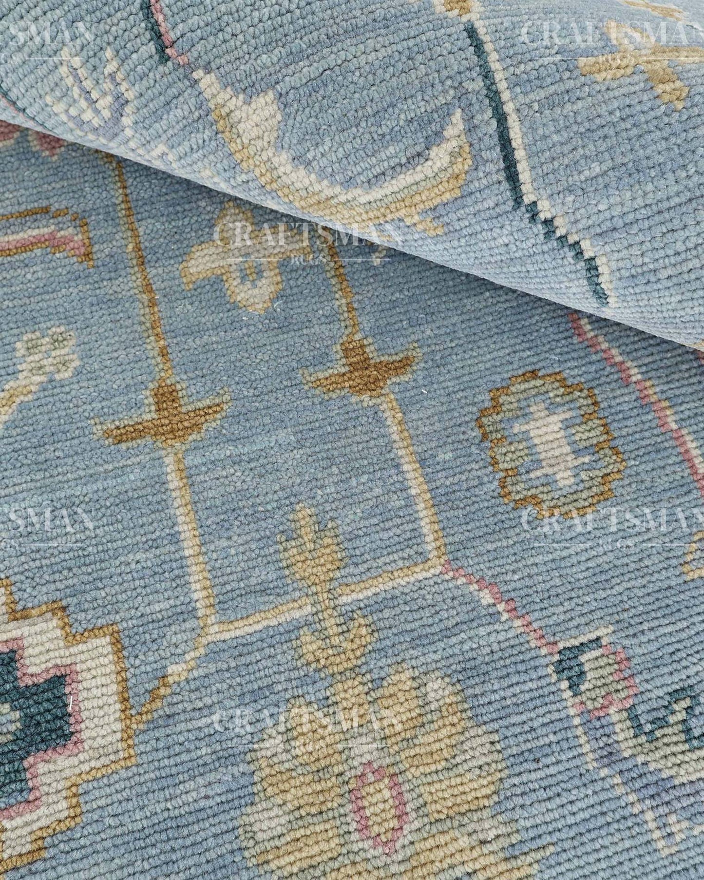 Avris Wool Hand-Knotted Oushak-Inspired Rug