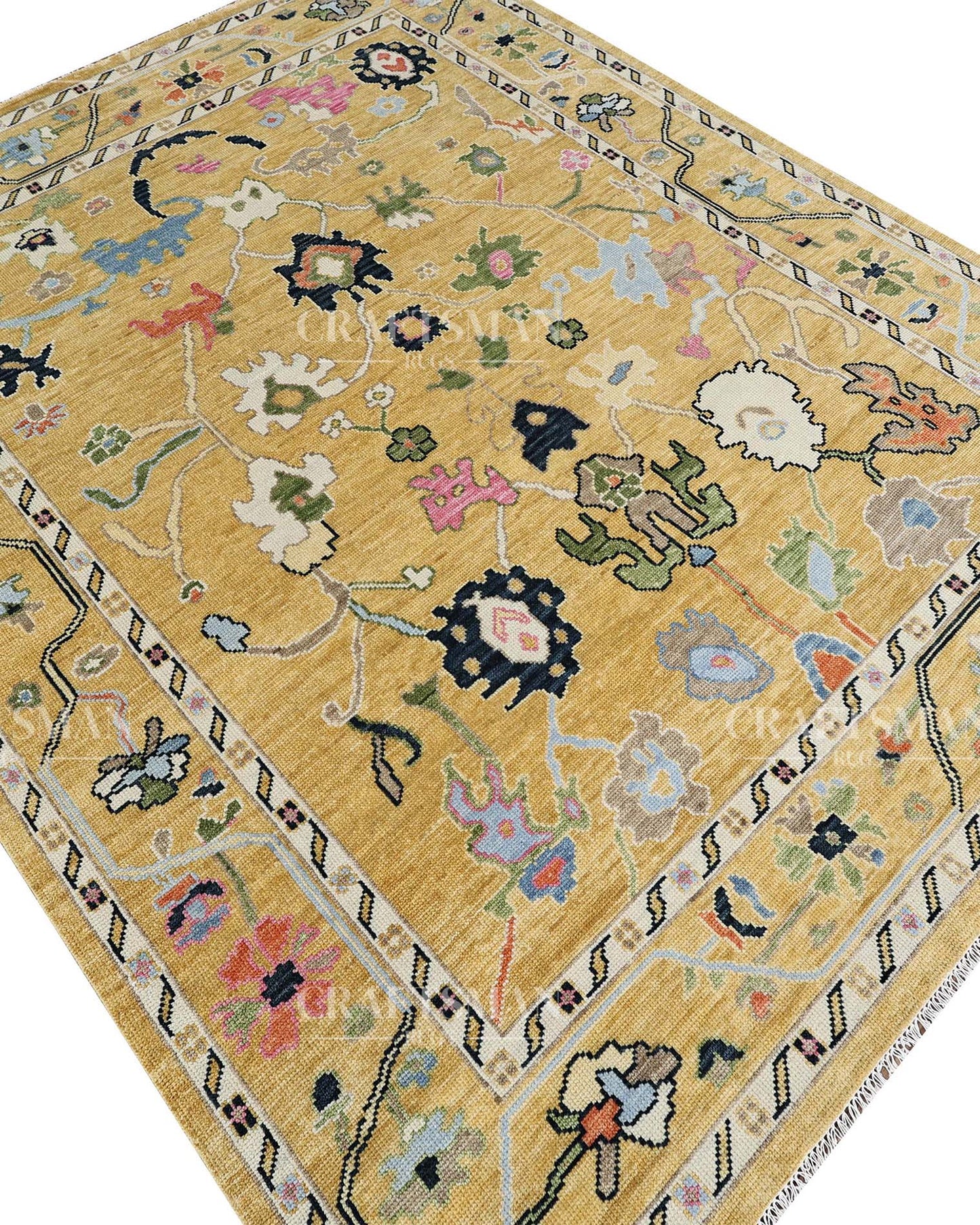 Duvra Wool Hand-Knotted Oushak-Inspired Rug