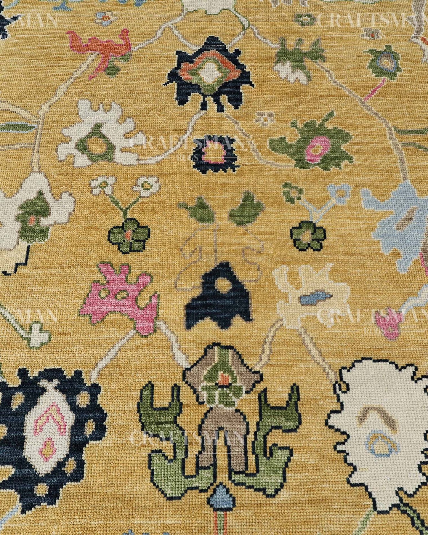 Duvra Wool Hand-Knotted Oushak-Inspired Rug