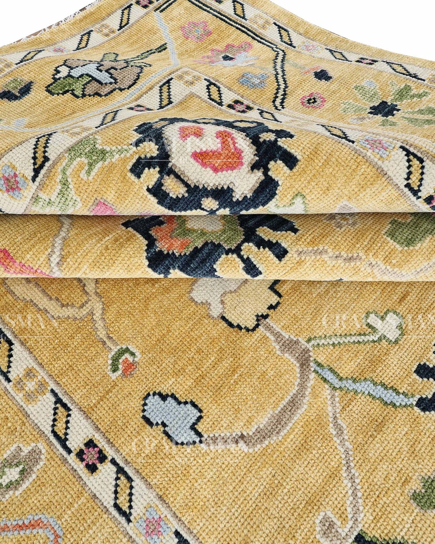 Duvra Wool Hand-Knotted Oushak-Inspired Rug