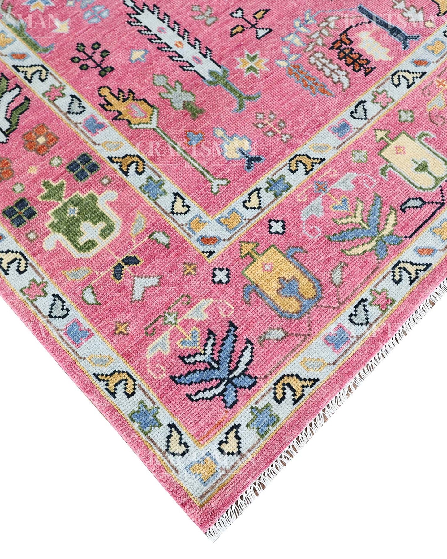 Lorin Wool Hand-Knotted Oushak-Inspired Rug