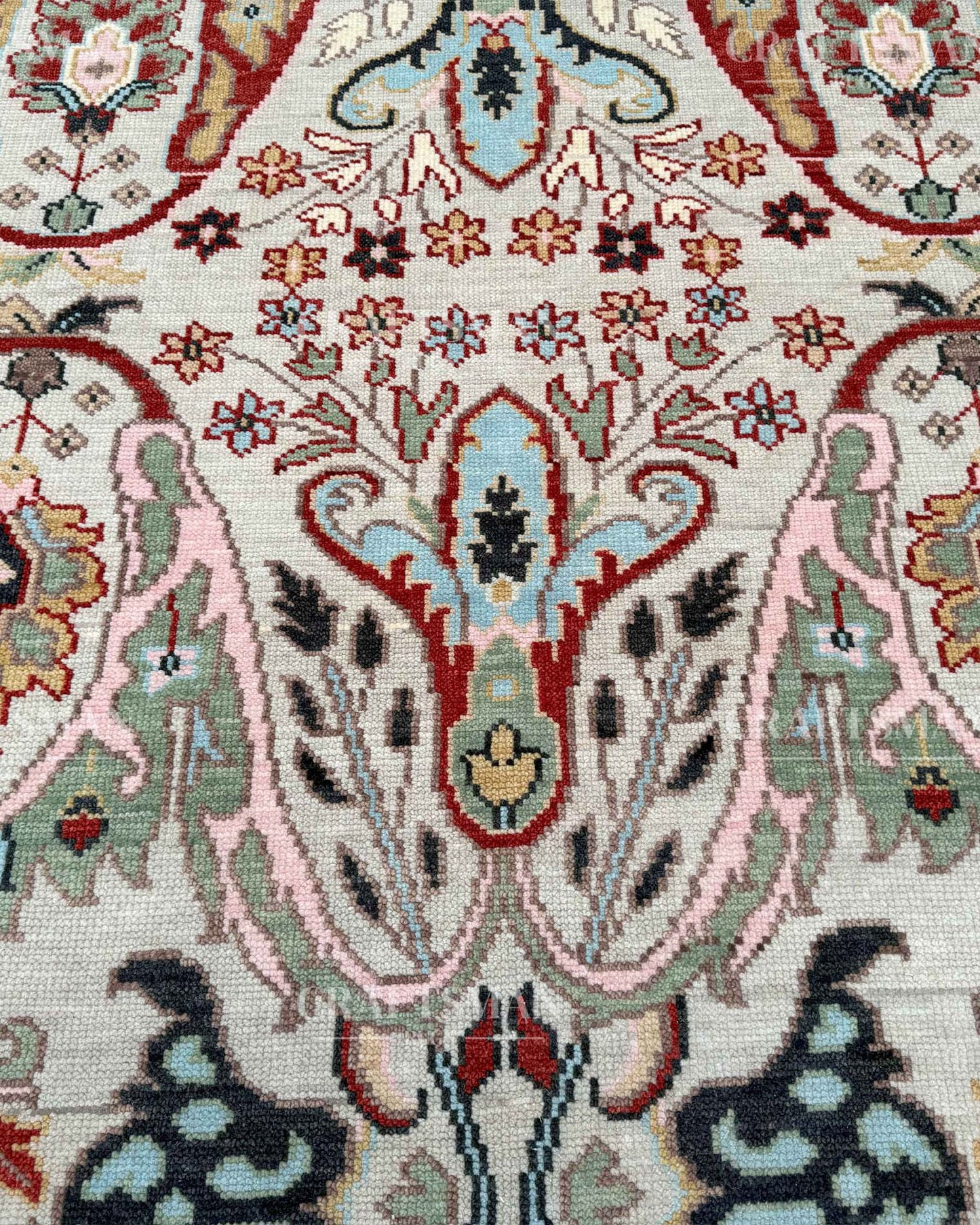 Serin Wool Hand-Knotted Oushak-Inspired Rug