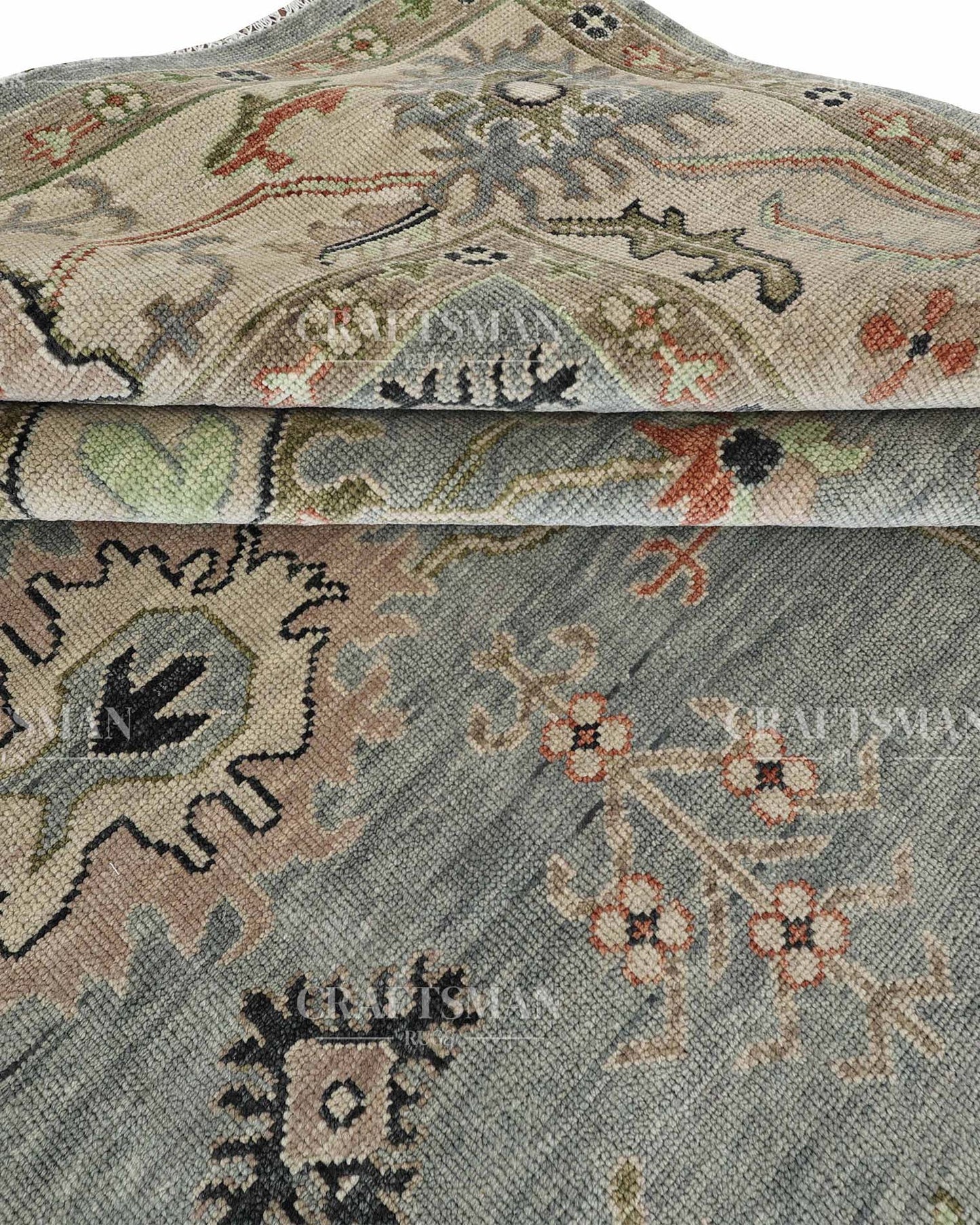Teyrin Wool Hand-Knotted Oushak-Inspired Rug