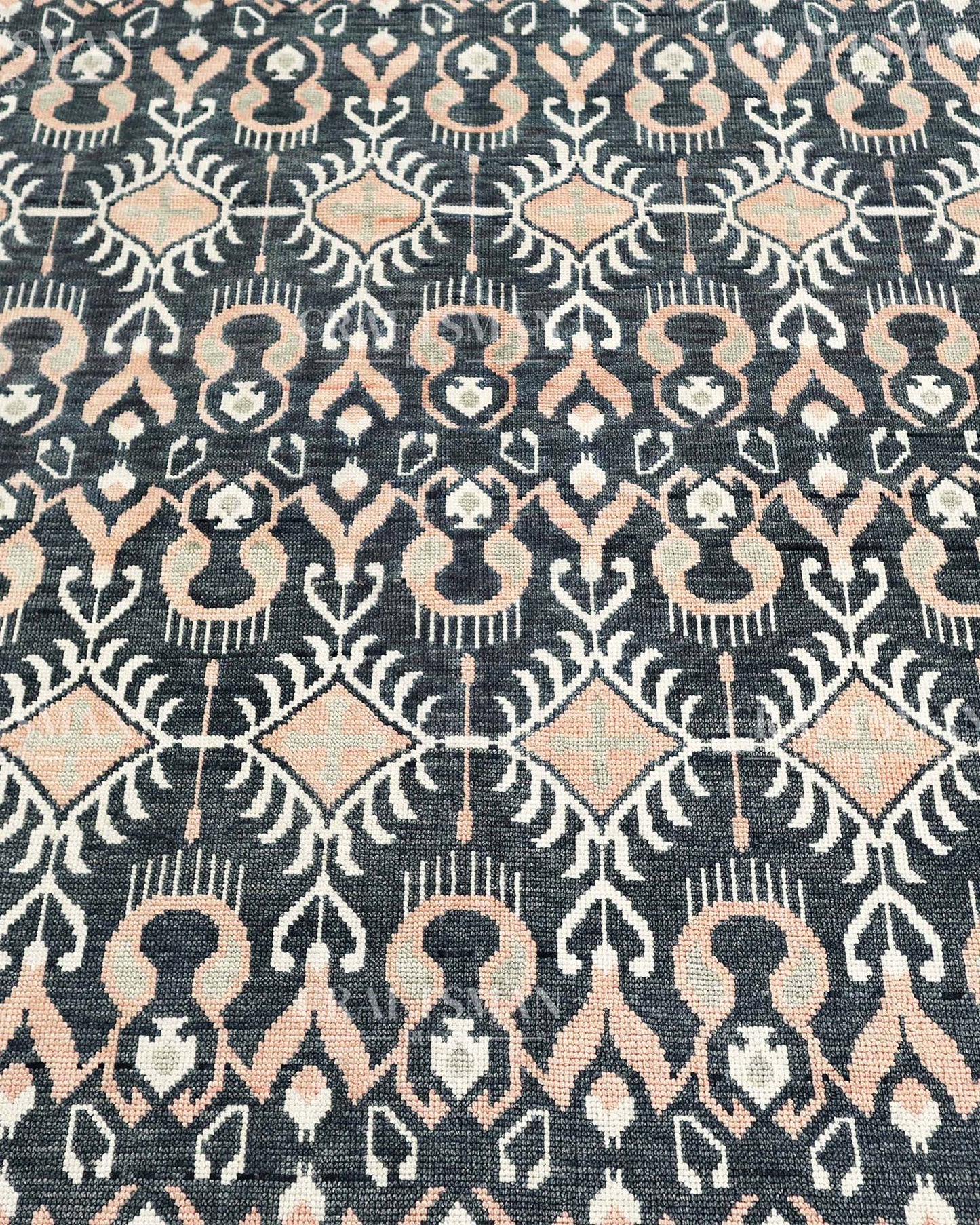 Kadris Wool Hand-Knotted Oushak-Inspired Rug