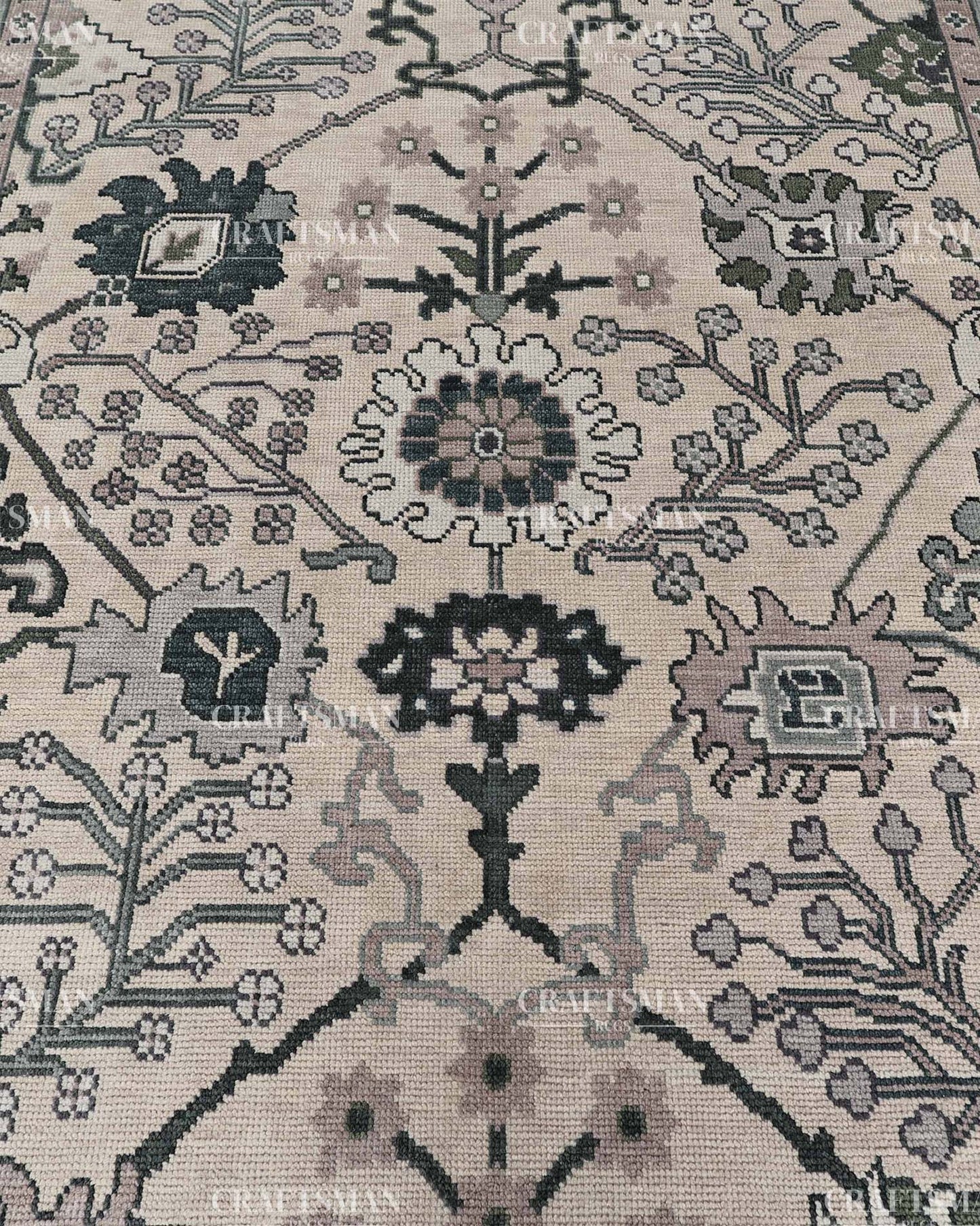 Knossa Wool Hand-Knotted Oushak-Inspired Rug