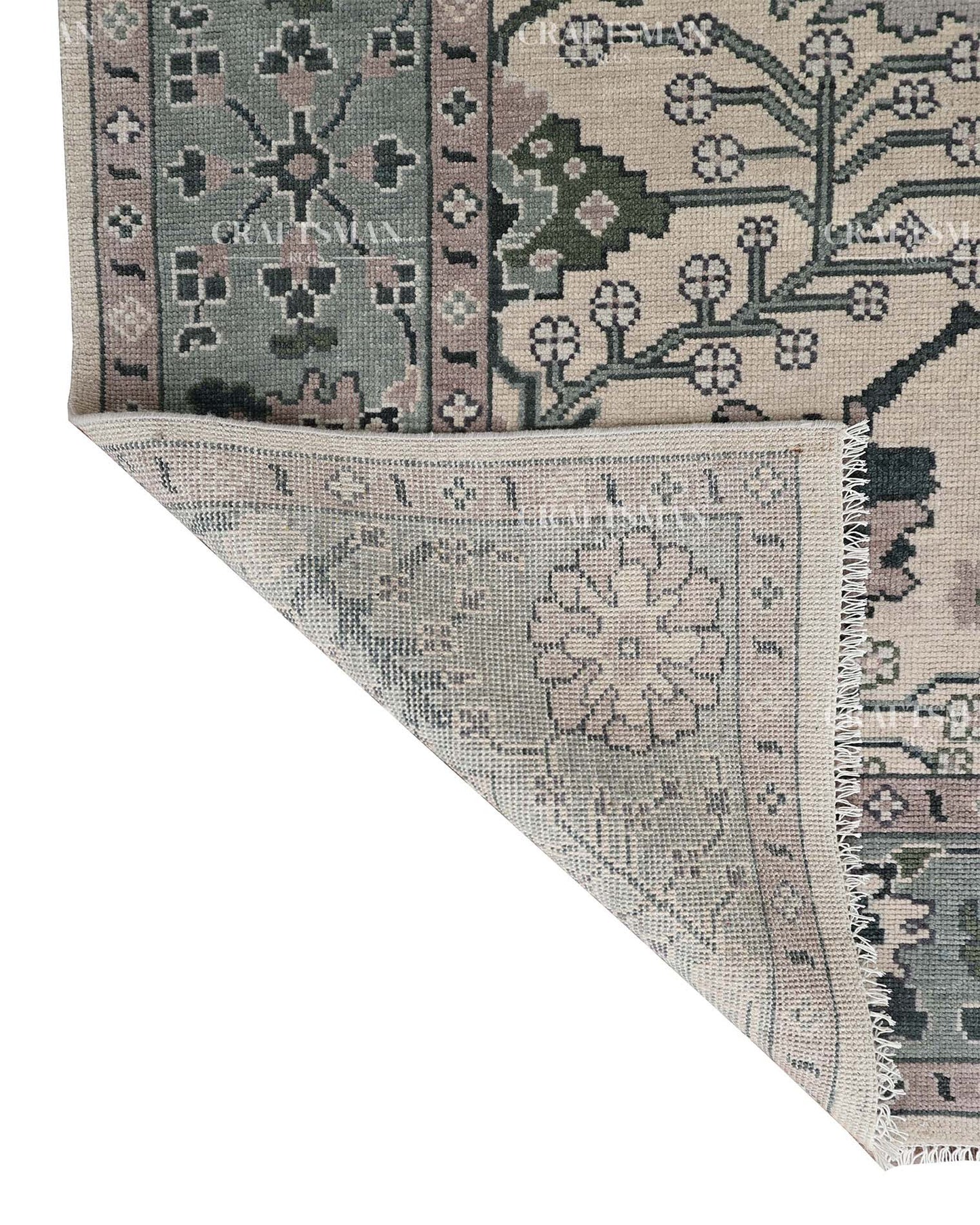 Knossa Wool Hand-Knotted Oushak-Inspired Rug