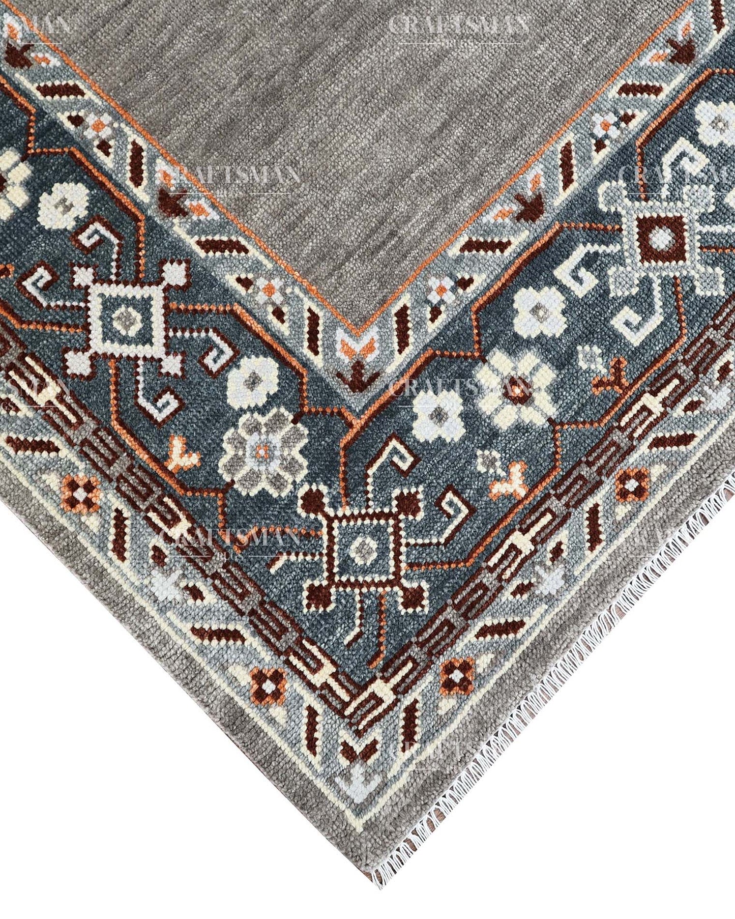Veyra Wool Hand-Knotted Oushak-Inspired Rug