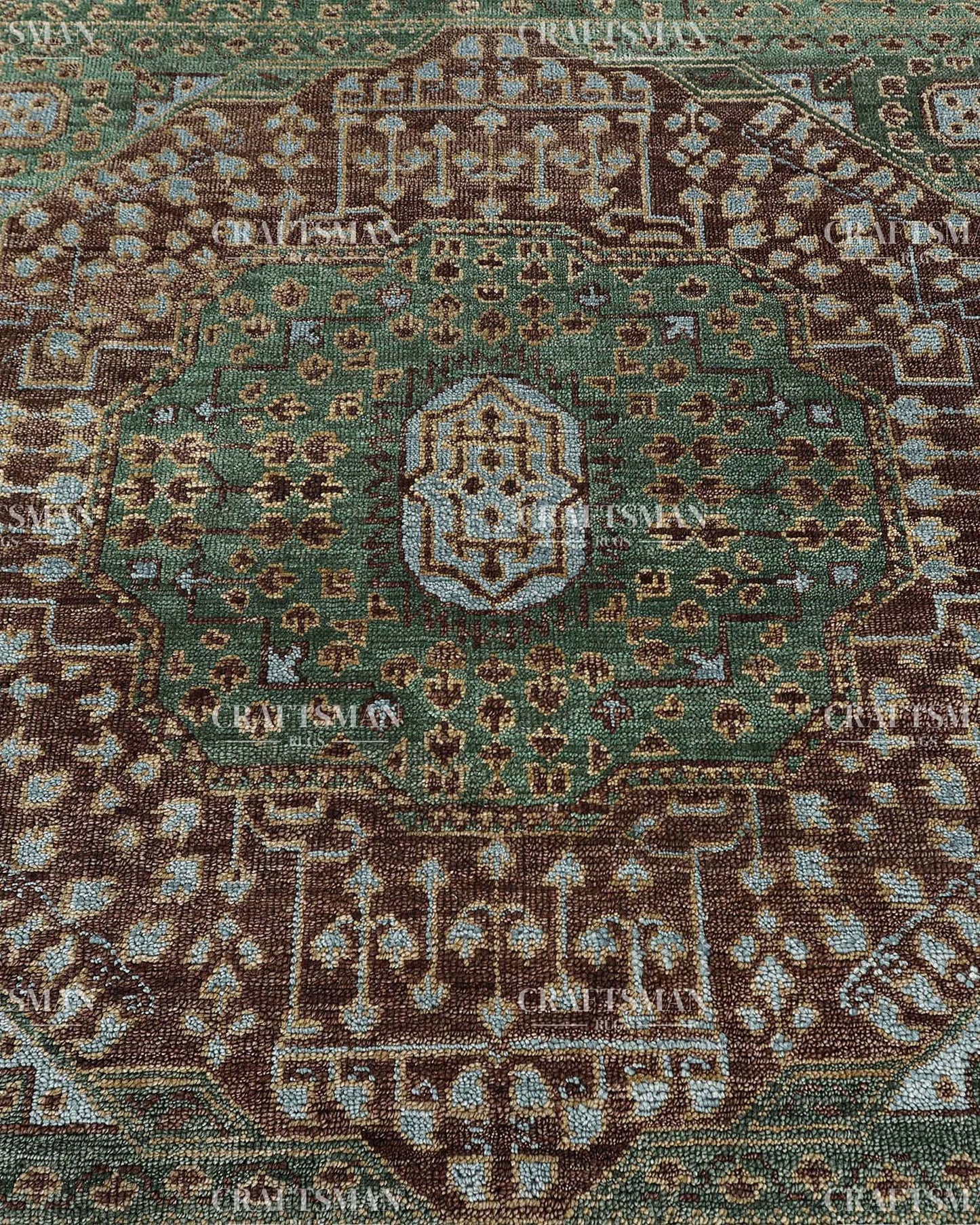 Safira Wool Hand-Knotted Oushak-Inspired Rug