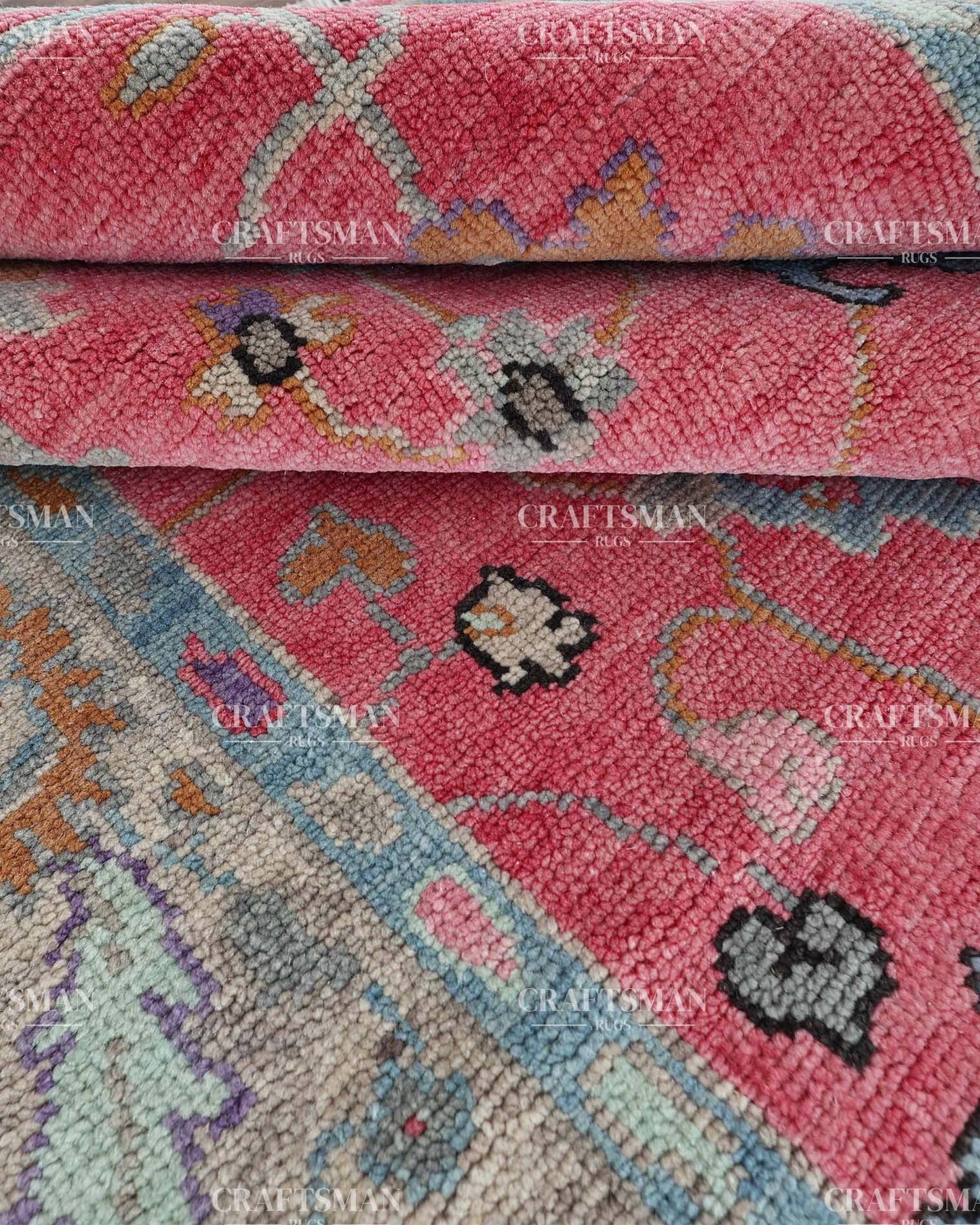 Auraya Wool Hand-Knotted Oushak-Inspired Rug