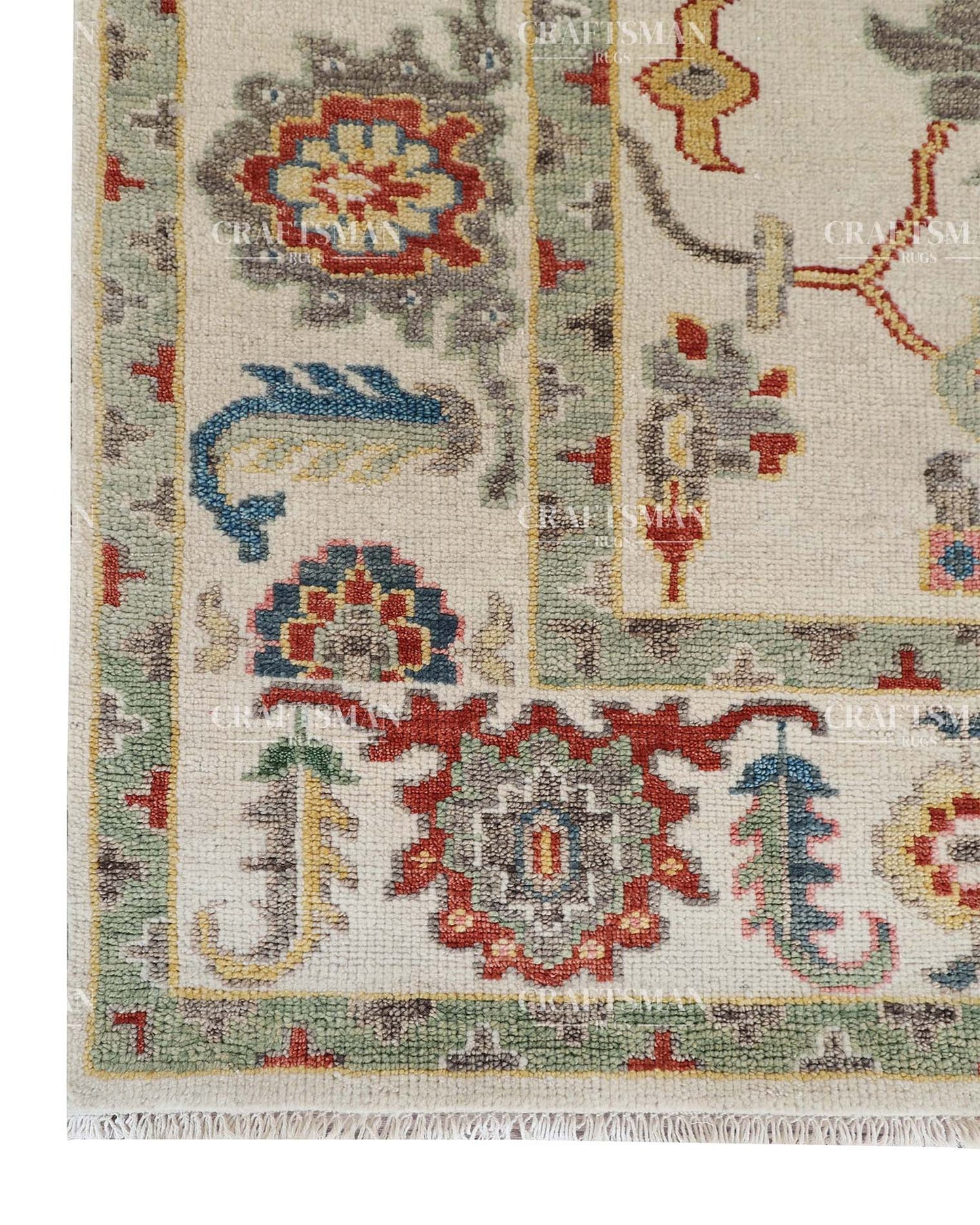 Thoryen Wool Hand-Knotted Oushak-Inspired Rug