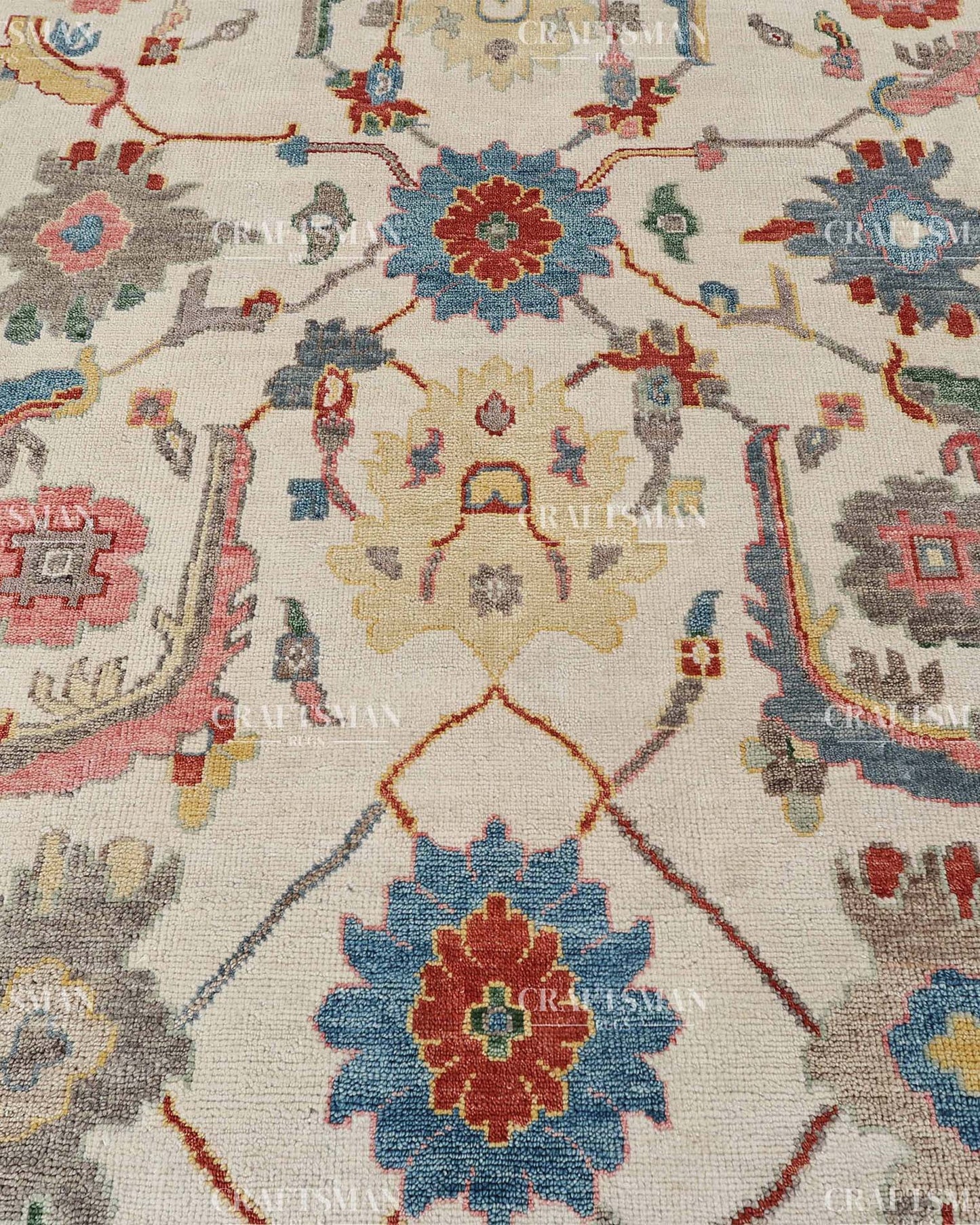 Thoryen Wool Hand-Knotted Oushak-Inspired Rug