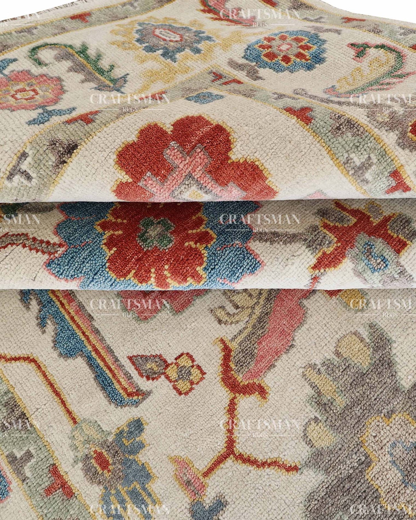 Thoryen Wool Hand-Knotted Oushak-Inspired Rug