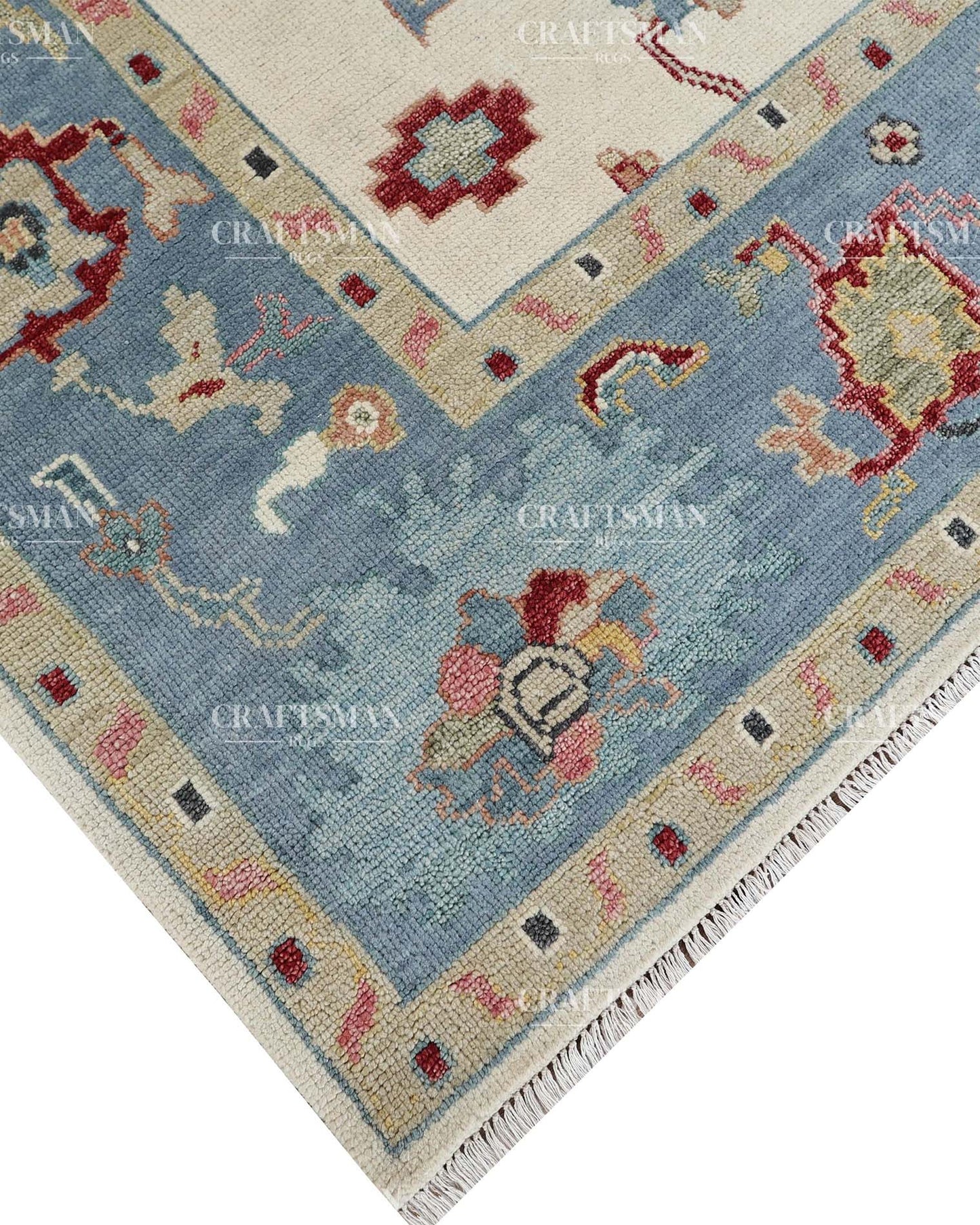 Vezura Wool Hand-Knotted Oushak-Inspired Rug