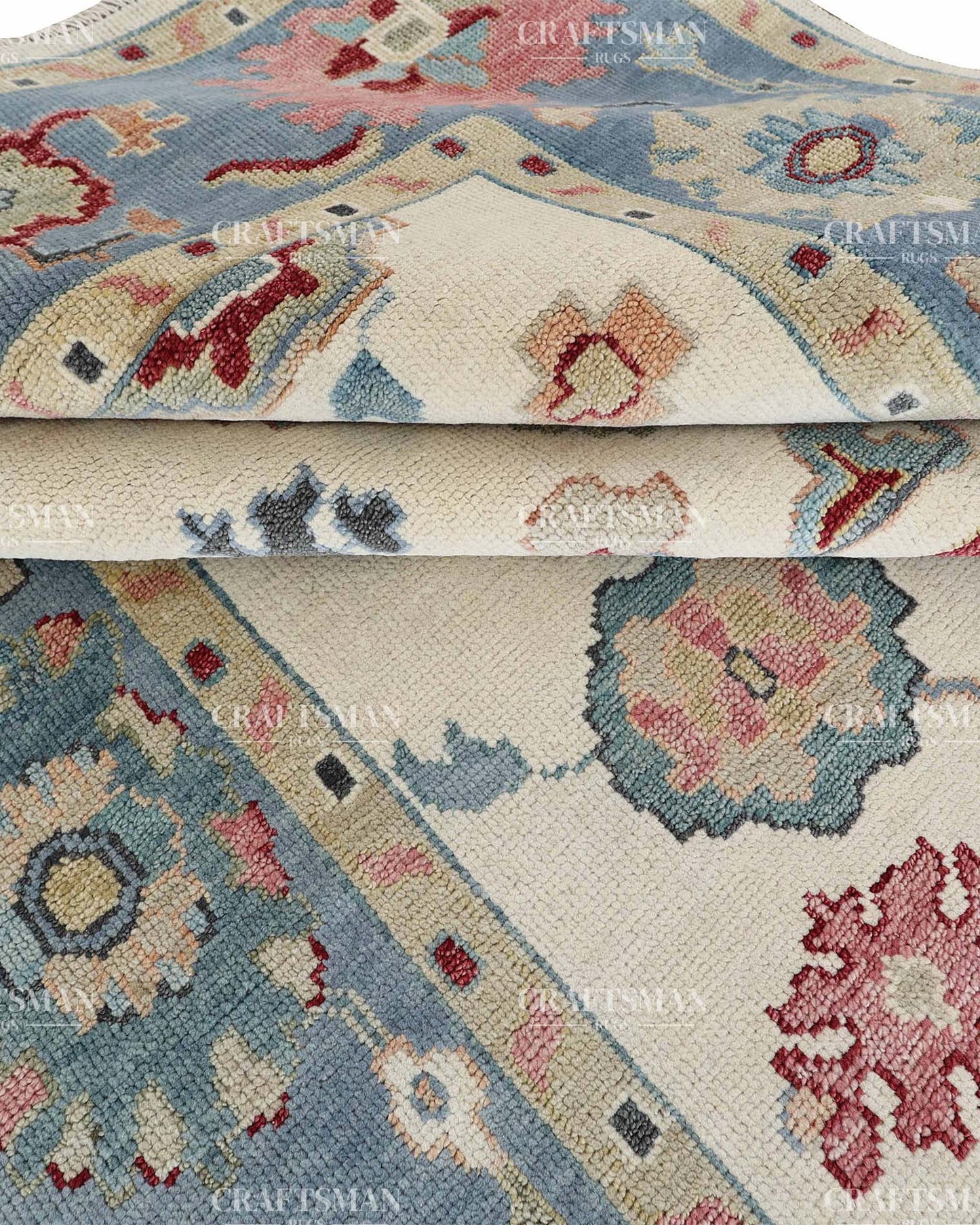 Vezura Wool Hand-Knotted Oushak-Inspired Rug