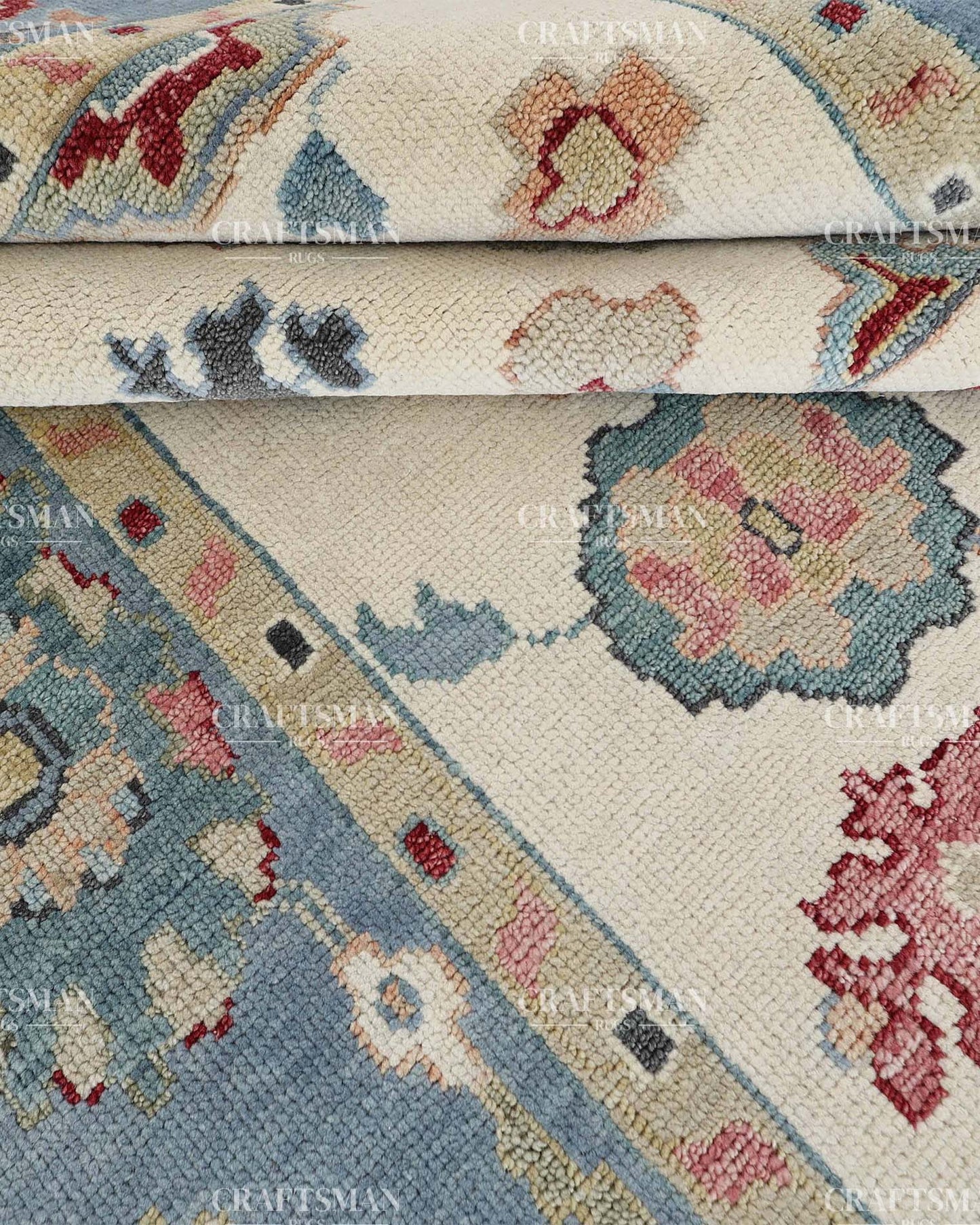 Vezura Wool Hand-Knotted Oushak-Inspired Rug