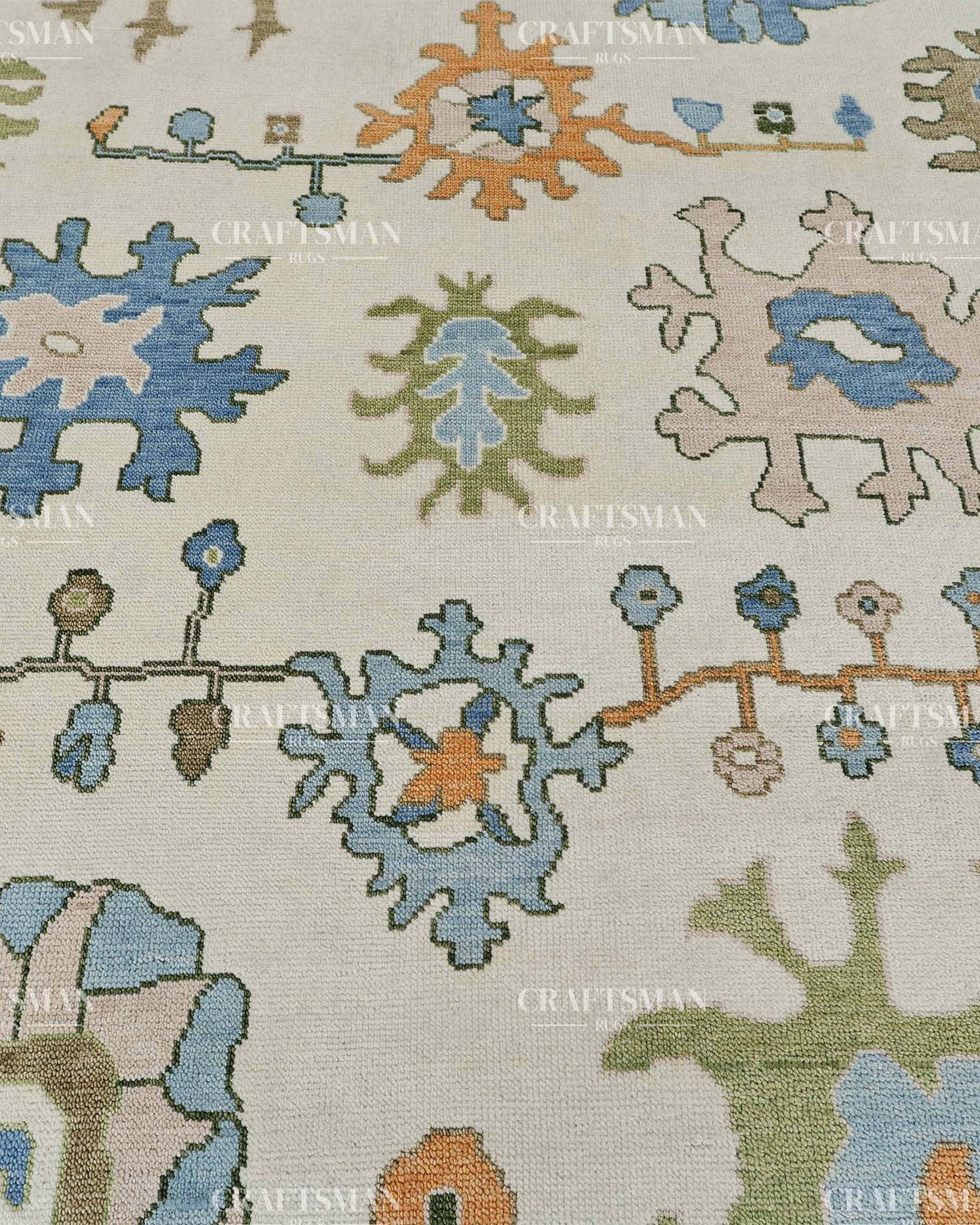 Nuvra Wool Hand-Knotted Oushak-Inspired Rug