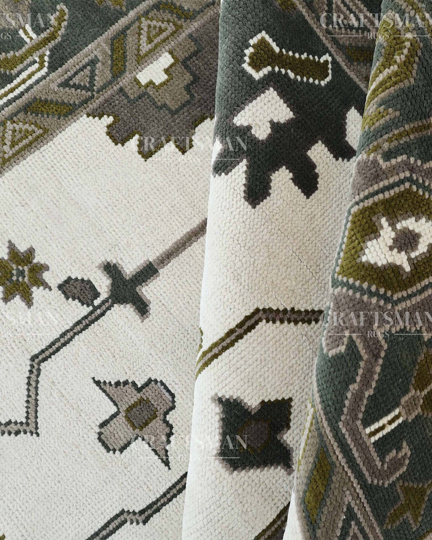 Alrin Wool Hand-Knotted Oushak-Inspired Rug