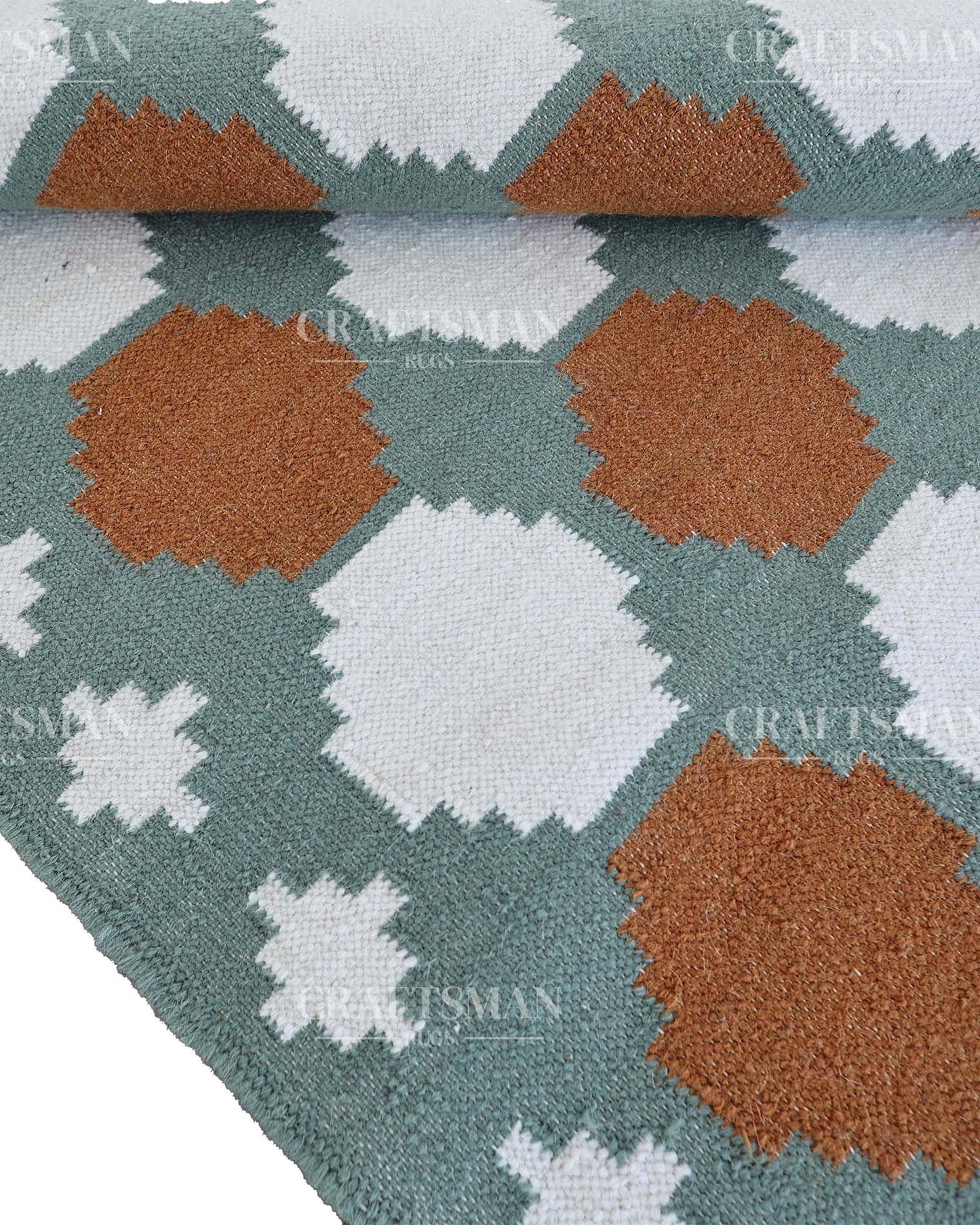 Latticea Wool Dhurrie Hand-Woven Flatweave Rug