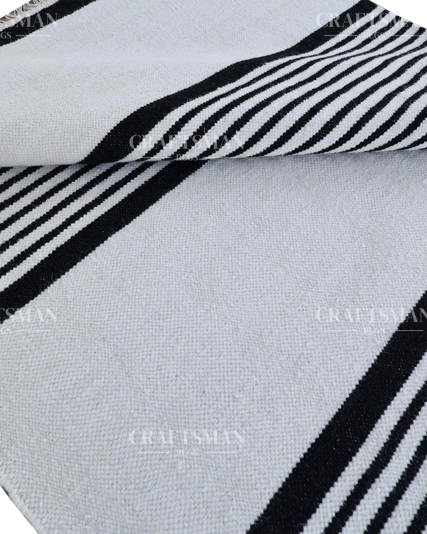 Phaedra Wool Dhurrie Hand-Woven Flatweave Rug