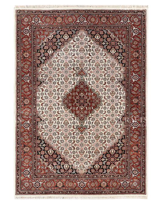 4.6x6.6 feet Vintage Hand-Knotted Wool Rug | One-of-a-Kind | Craftsman Rugs