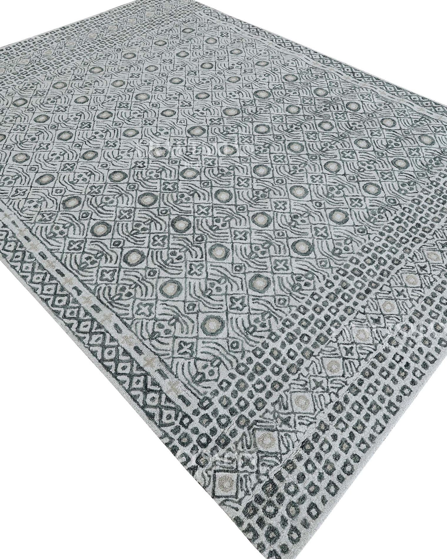 Plushora Wool Hand-Tufted Made-to-Order Rug