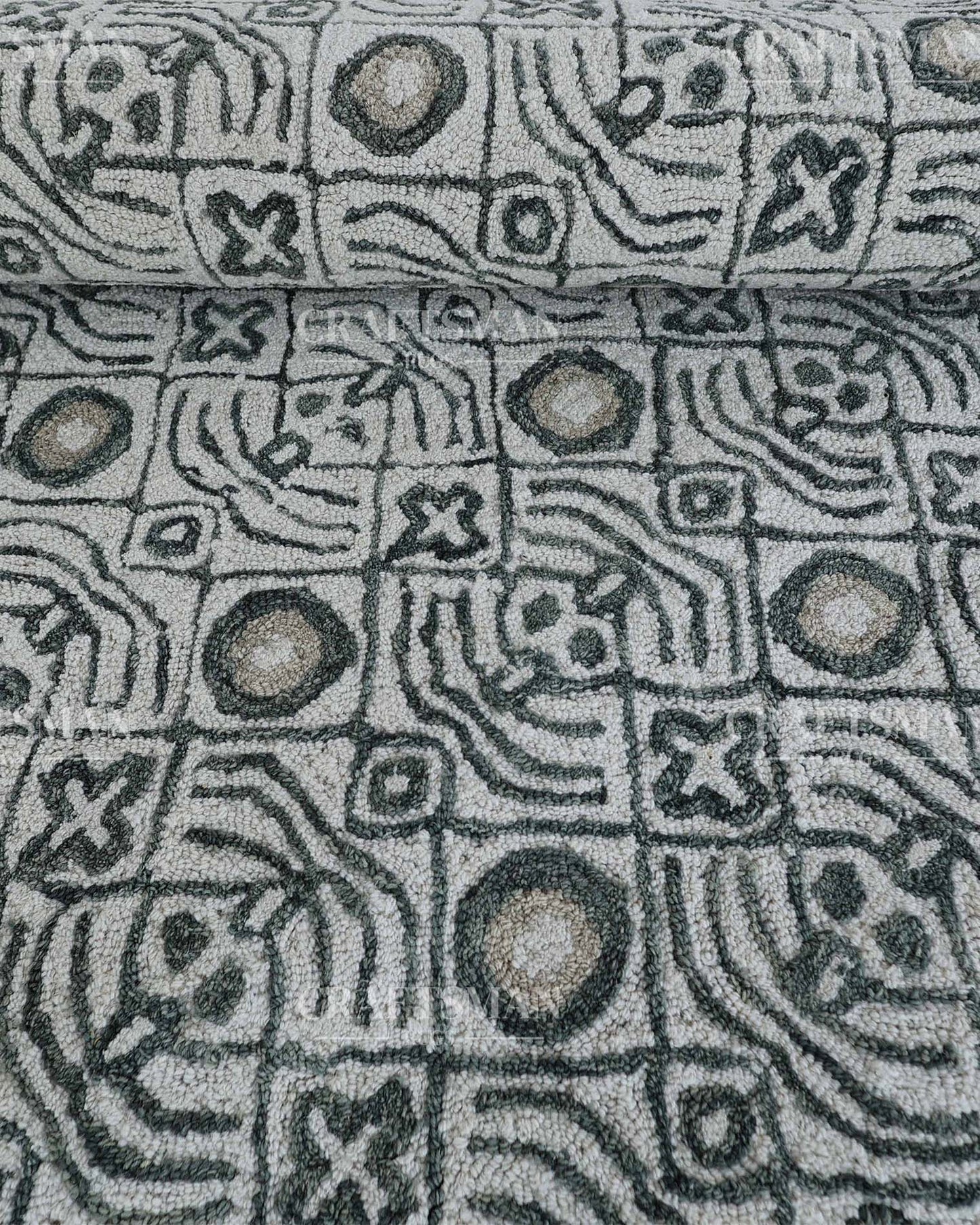 Plushora Wool Hand-Tufted Made-to-Order Rug