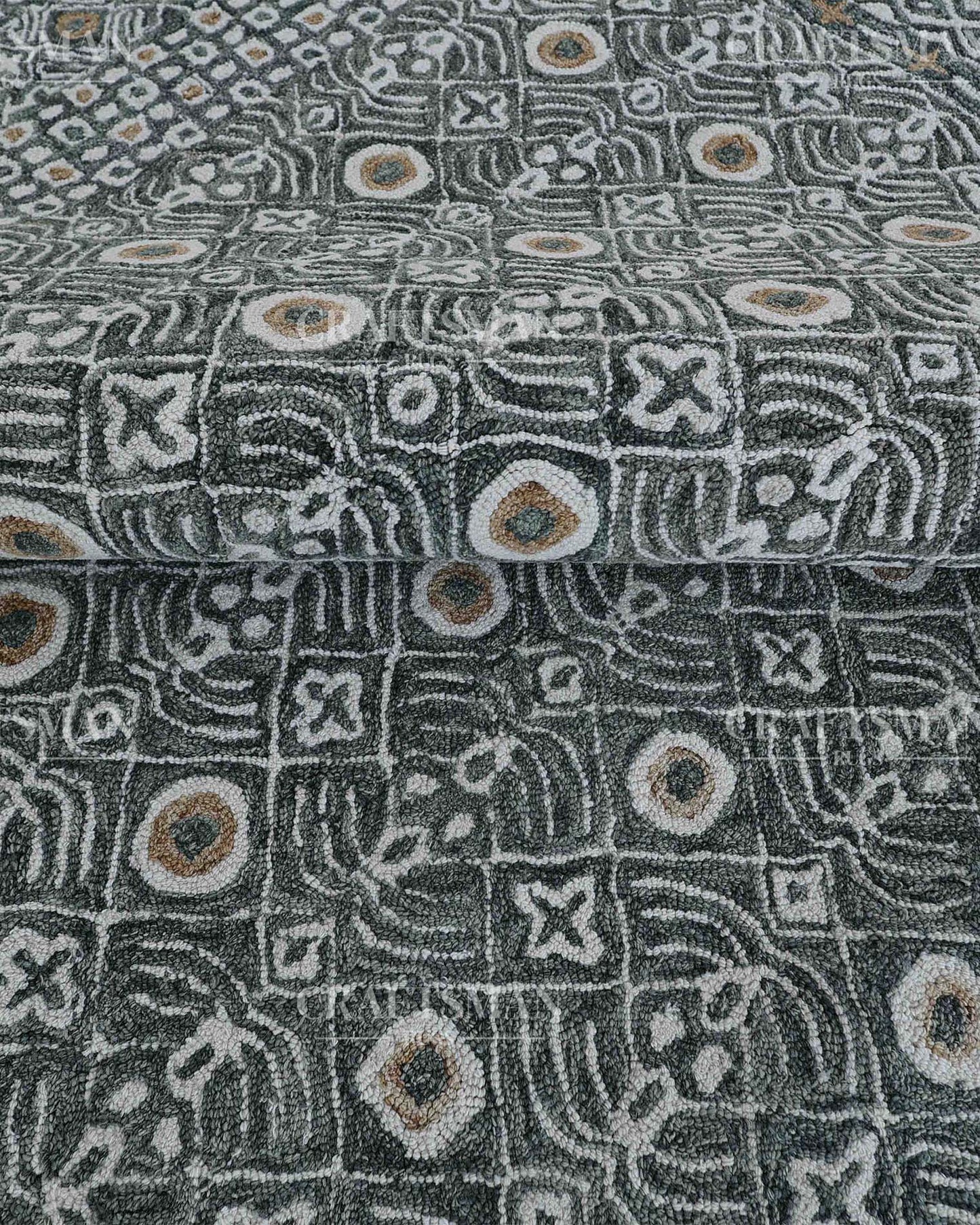 Clyra Wool Hand-Tufted Made-to-Order Rug