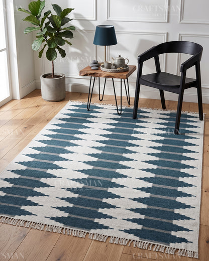 Lineara Wool Dhurrie Hand-Woven Flatweave Rug