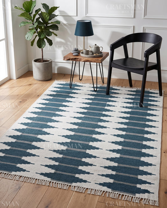 Lineara Wool Dhurrie Hand-Woven Flatweave Rug