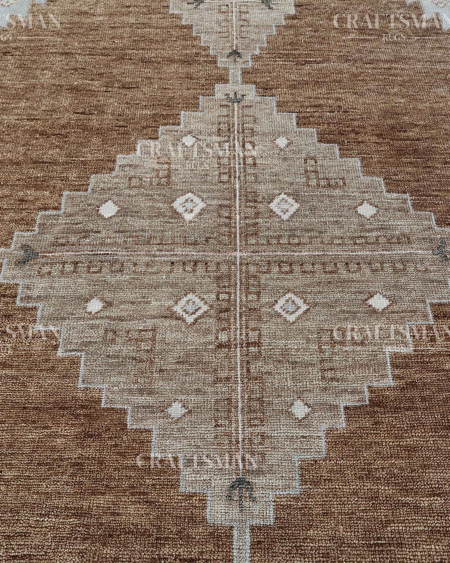 Yorin Wool Hand-Knotted Oushak-Inspired Rug