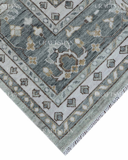Eorin Wool Hand-Knotted Oushak-Inspired Rug