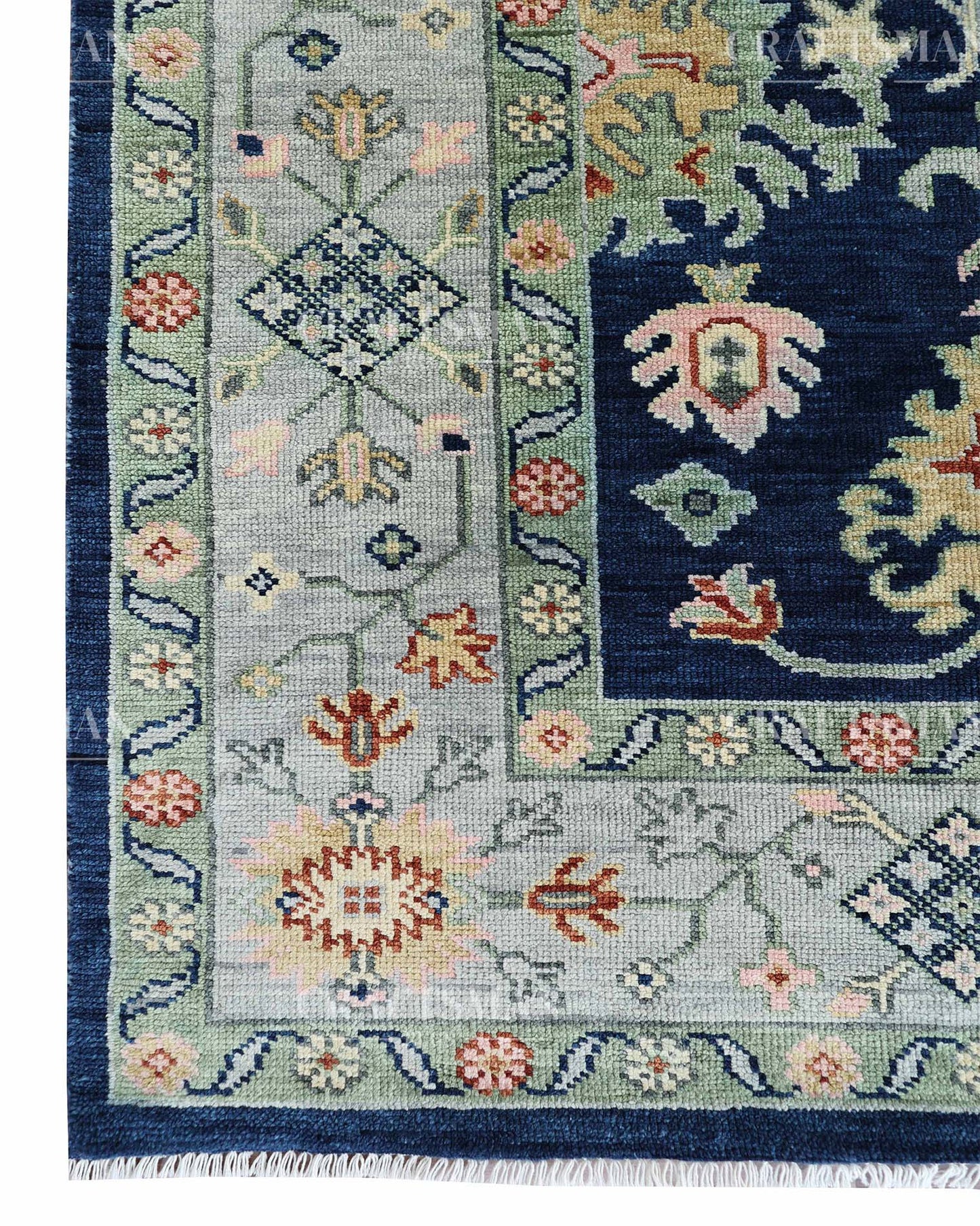 Arlis Wool Hand-Knotted Oushak-Inspired Rug