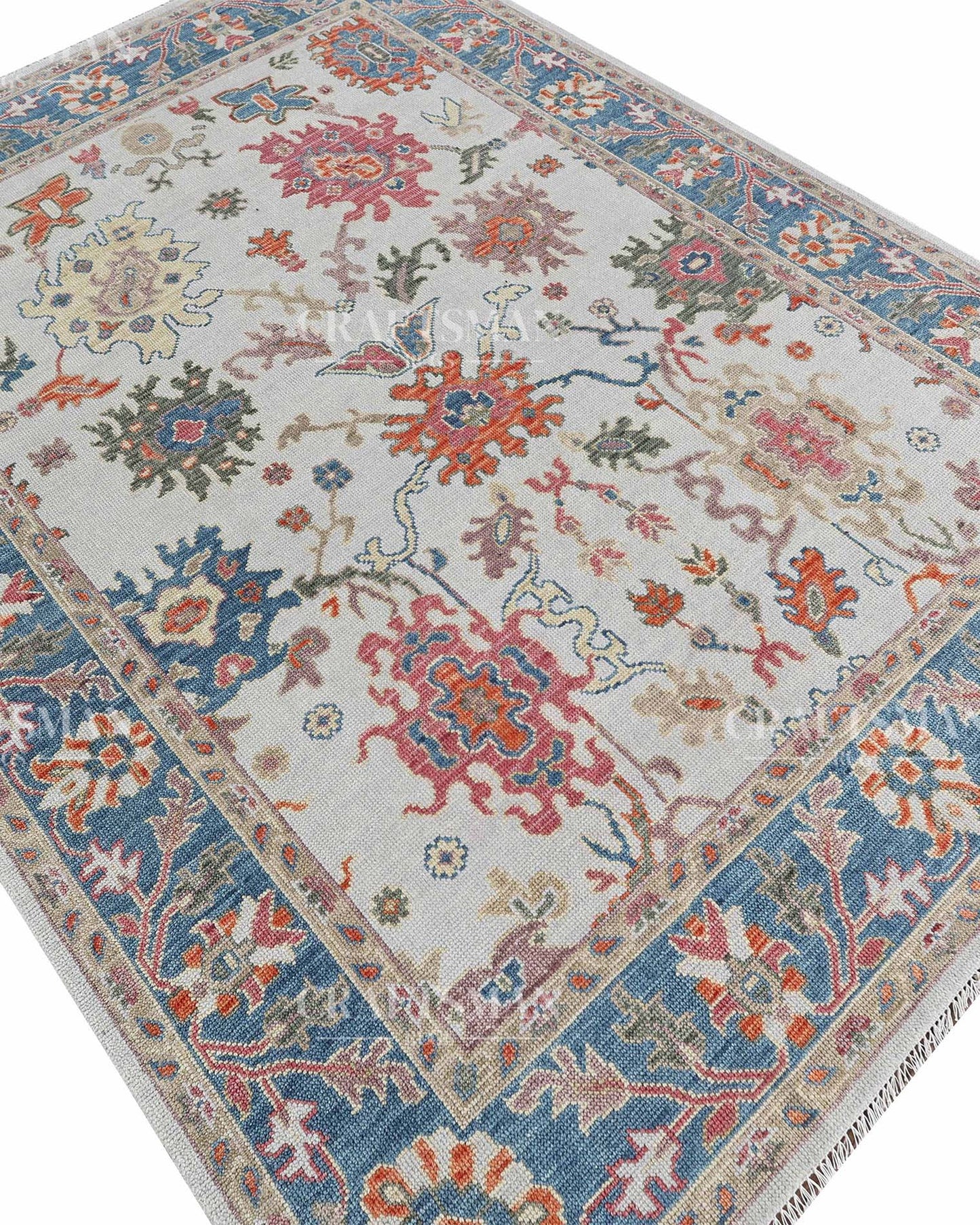 Aviris Wool Hand-Knotted Oushak-Inspired Rug