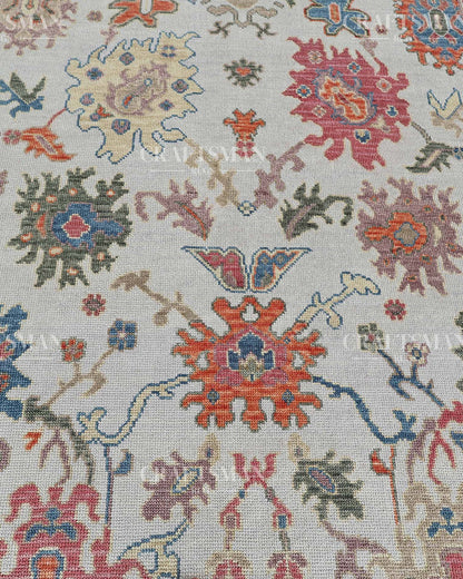 Aviris Wool Hand-Knotted Oushak-Inspired Rug