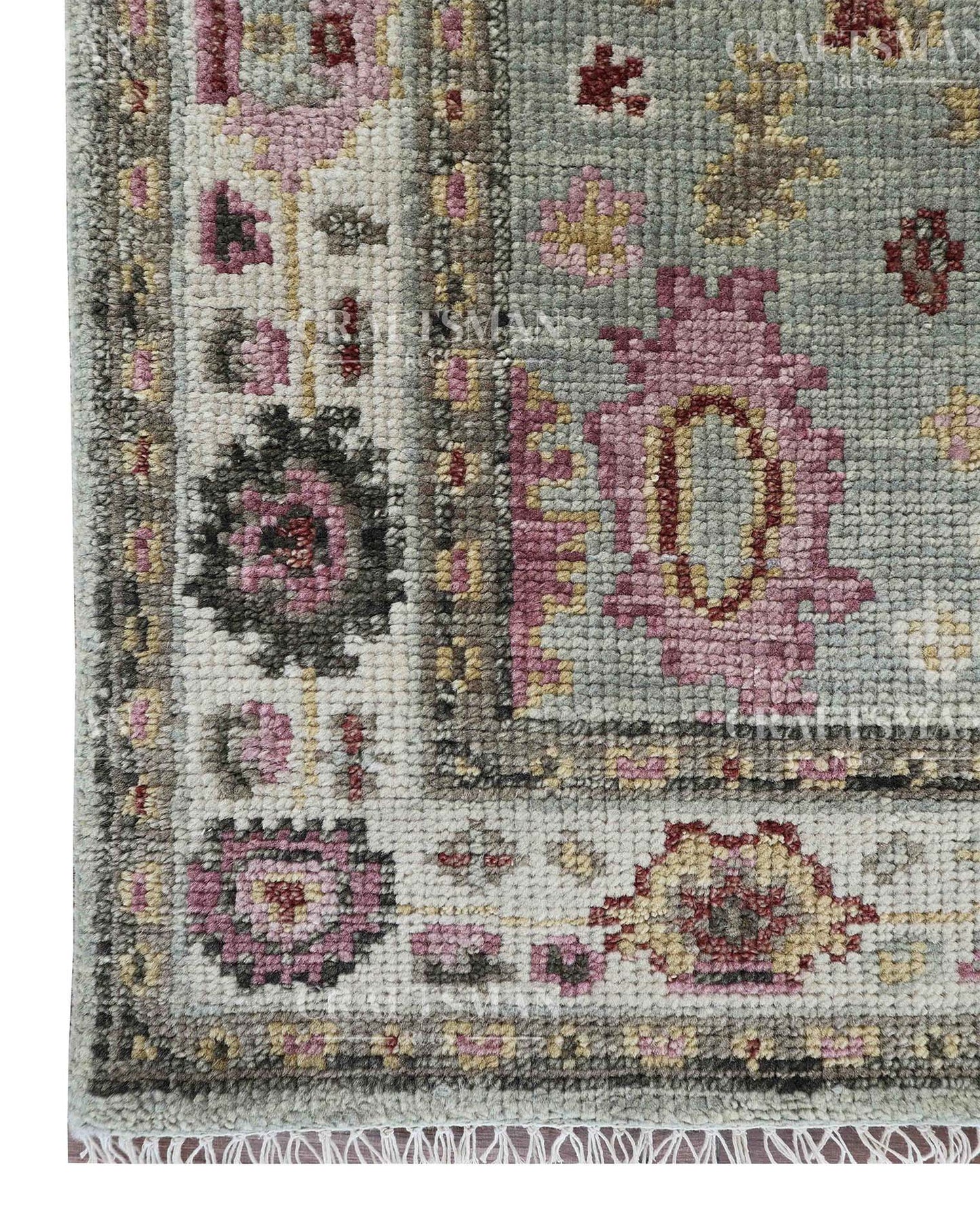 Avros Wool Hand-Knotted Oushak-Inspired Rug