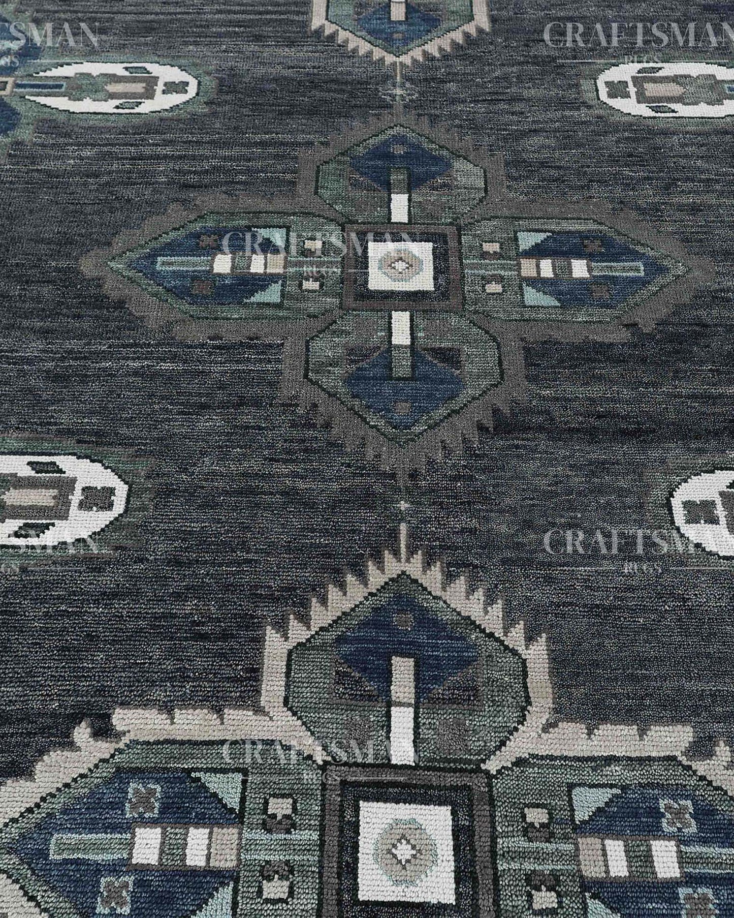 Varris Wool Hand-Knotted Oushak-Inspired Rug