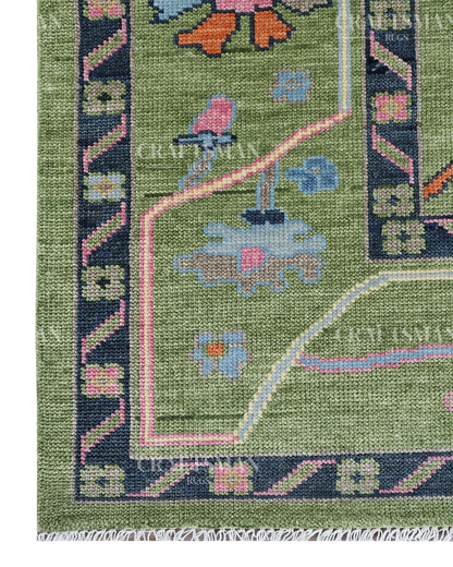 Fovra Wool Hand-Knotted Oushak-Inspired Rug
