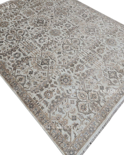 Tavin Wool Hand-Knotted Oushak-Inspired Rug
