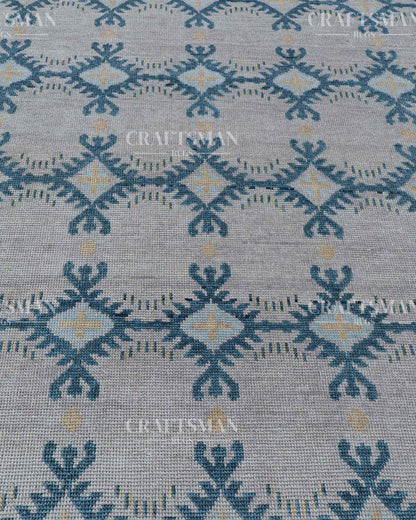 Alris Wool Hand-Knotted Oushak-Inspired Rug