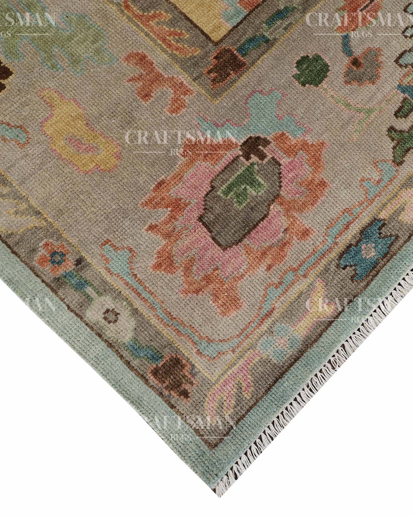 Solra Wool Hand-Knotted Oushak-Inspired Rug