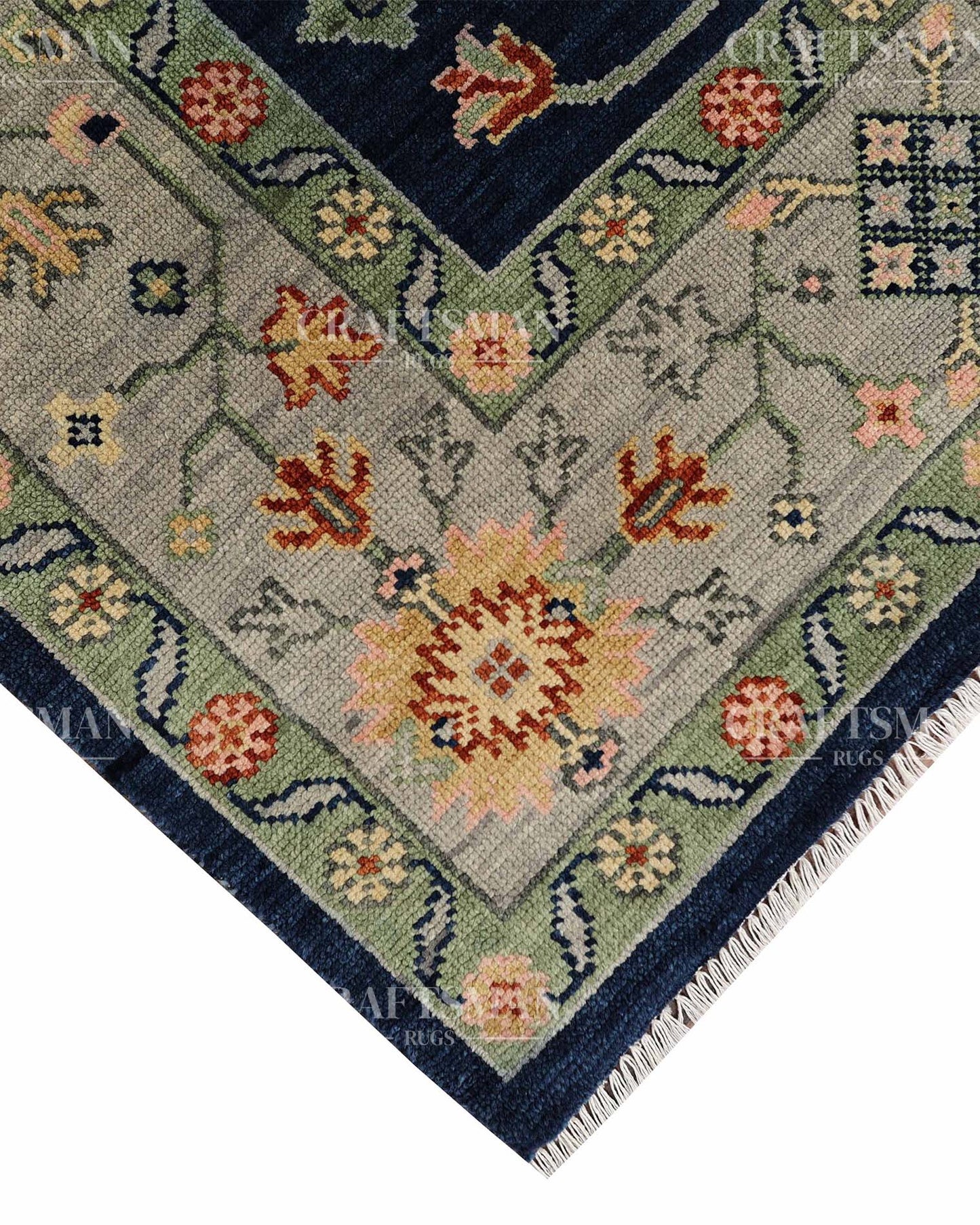 Cyris Wool Hand-Knotted Oushak-Inspired Rug