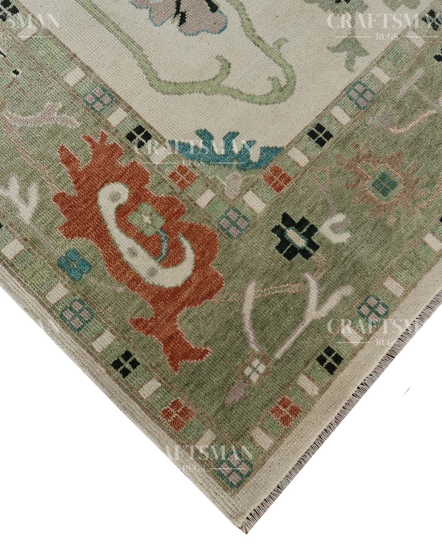 Tenra Wool Hand-Knotted Oushak-Inspired Rug