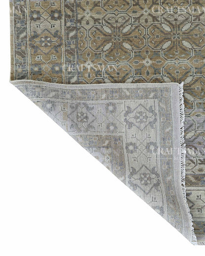 Yavros Wool Hand-Knotted Oushak-Inspired Rug