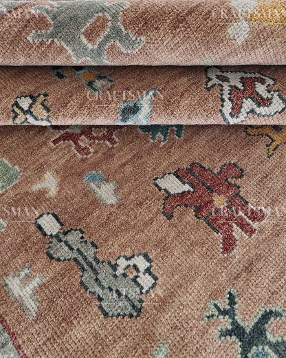 Dervan Wool Hand-Knotted Oushak-Inspired Rug