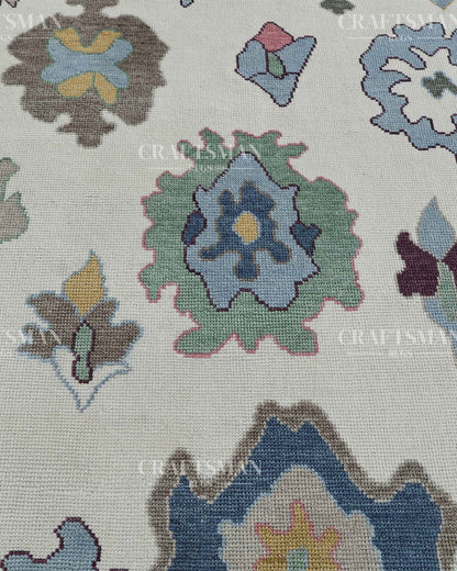 Elvra Wool Hand-Knotted Oushak-Inspired Rug