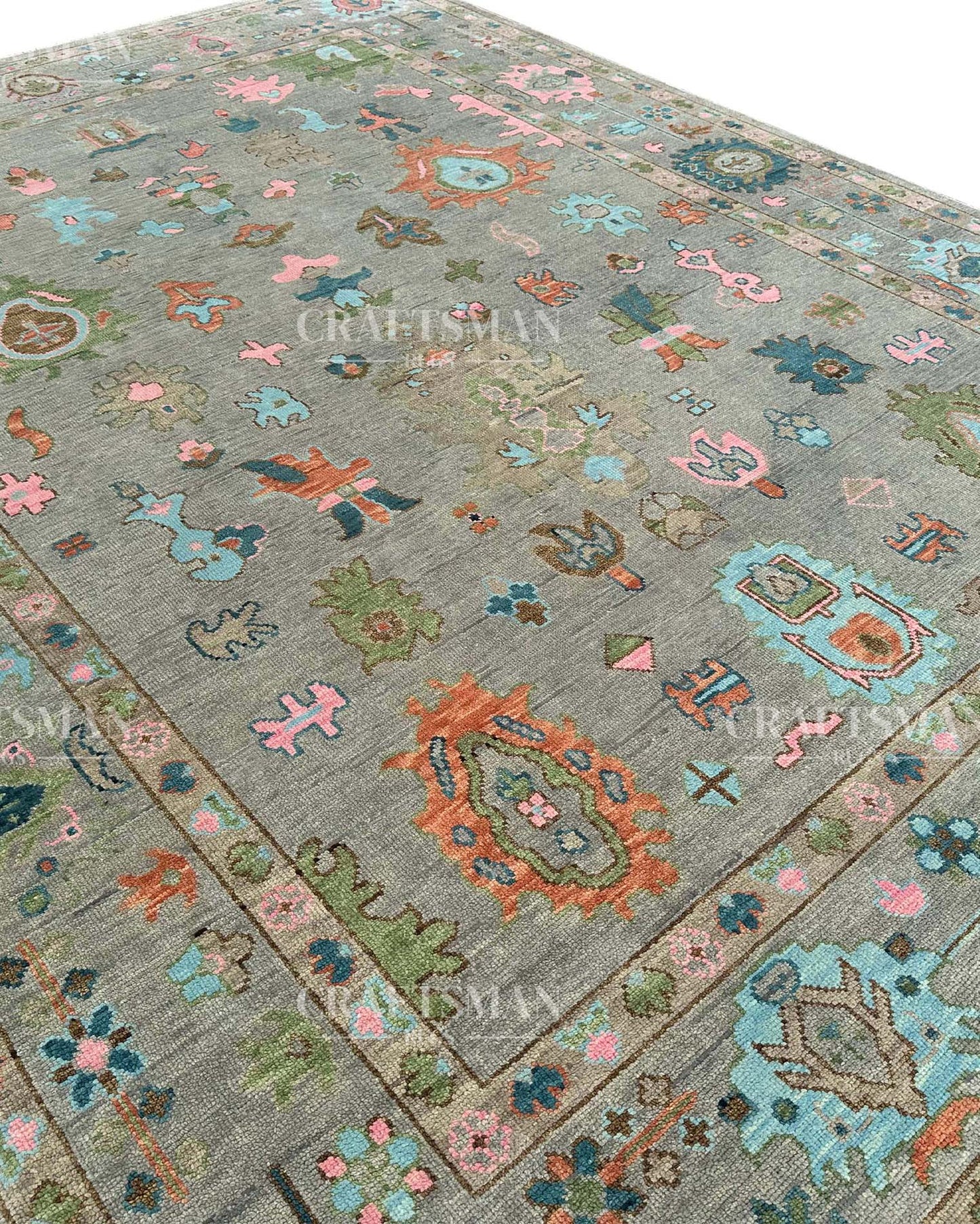 Aurlen Wool Hand-Knotted Oushak-Inspired Rug