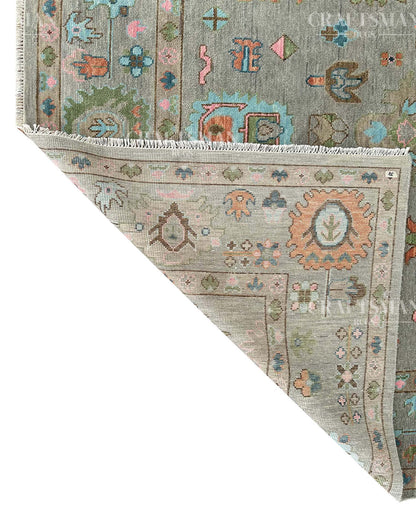 Aurlen Wool Hand-Knotted Oushak-Inspired Rug